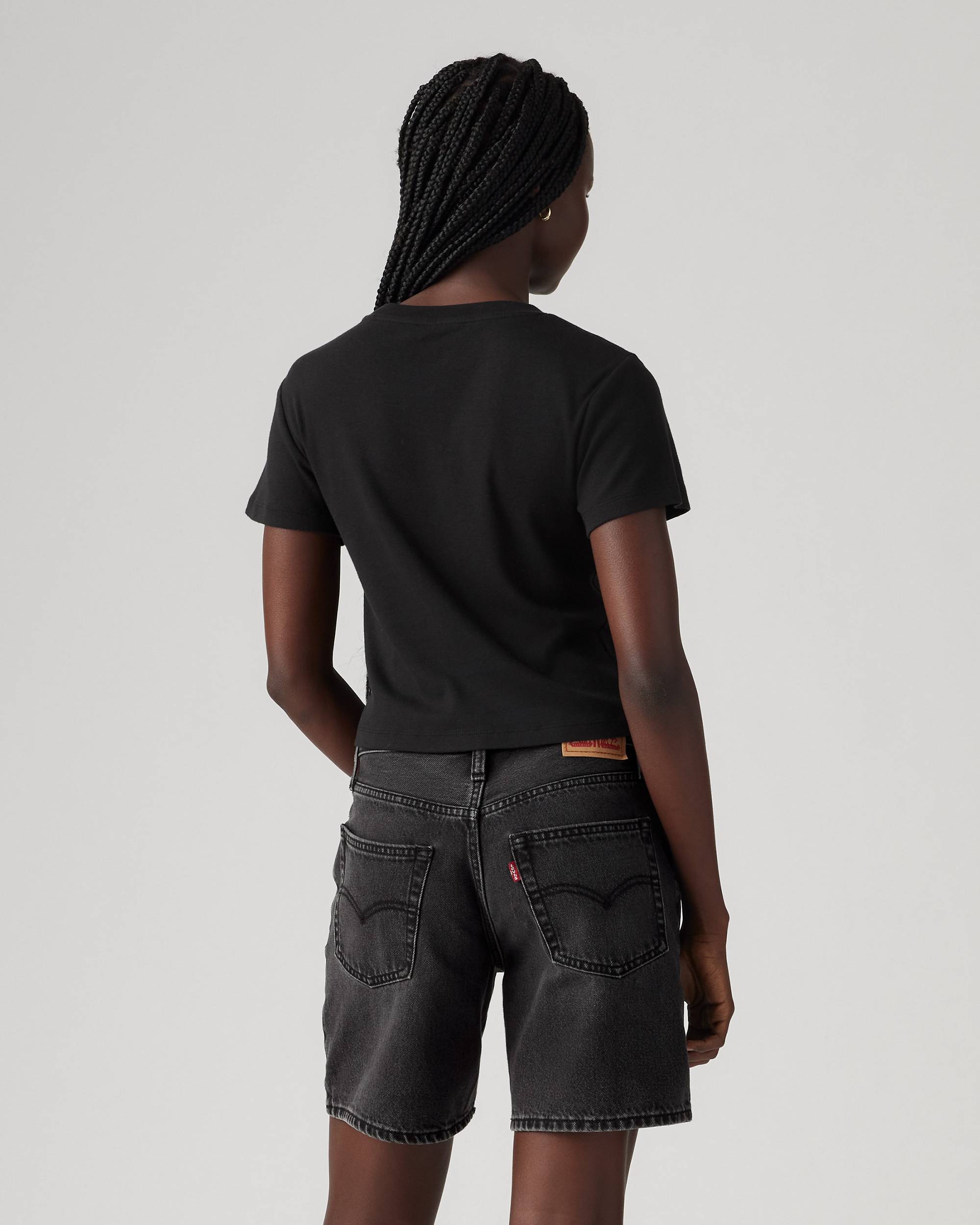 Graphic Essential Sporty T-shirt - Black | Levi's® US Graphic Essential Sporty T-shirt - Black | Levi's® US