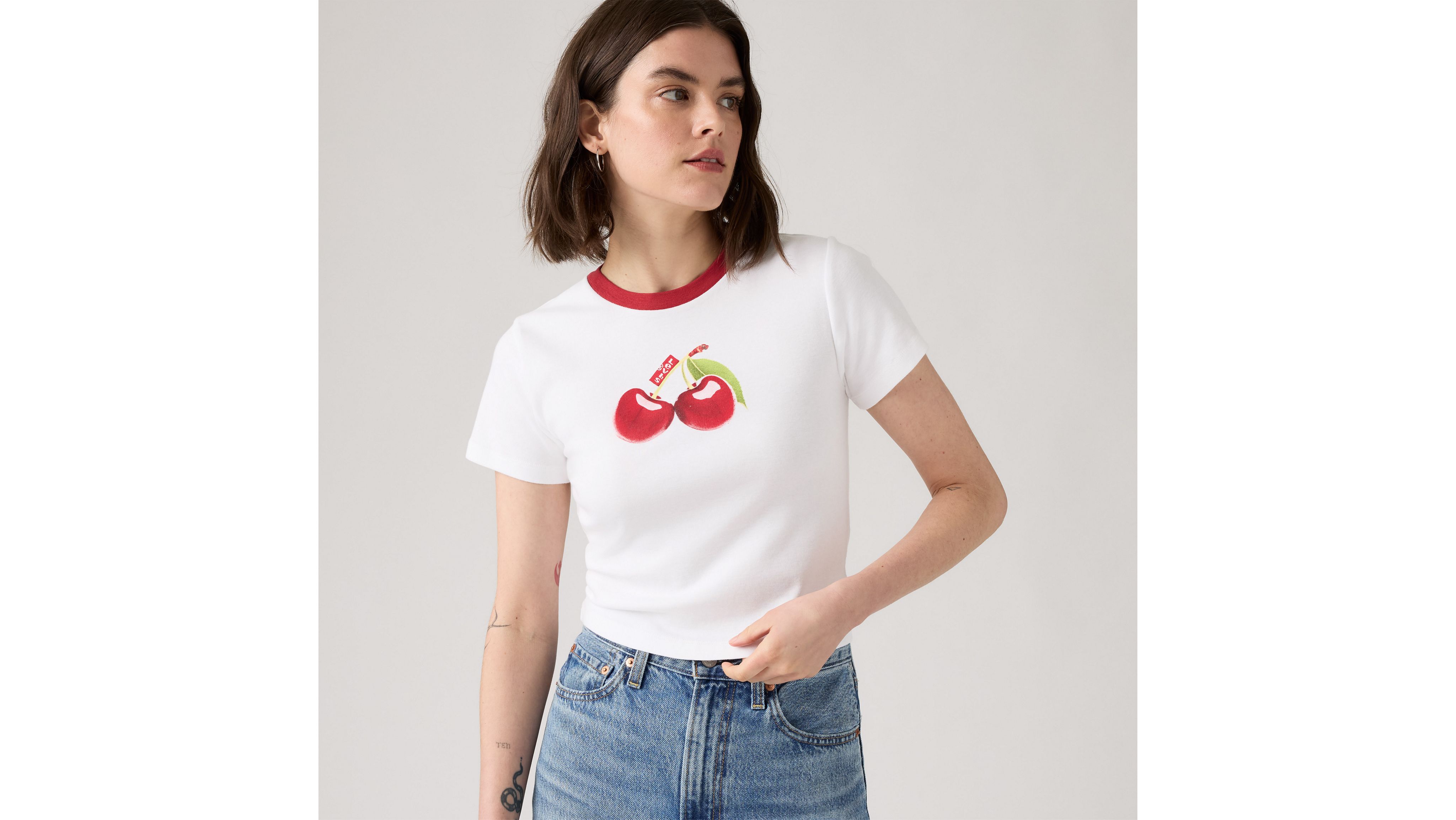 売れ筋商品|||リーバイス カットソー トップス レディース Women's Classic Hayes Tee Saddle Stripe Bright White Hayes Long Sleeve T-shirt - White | Levi's® US