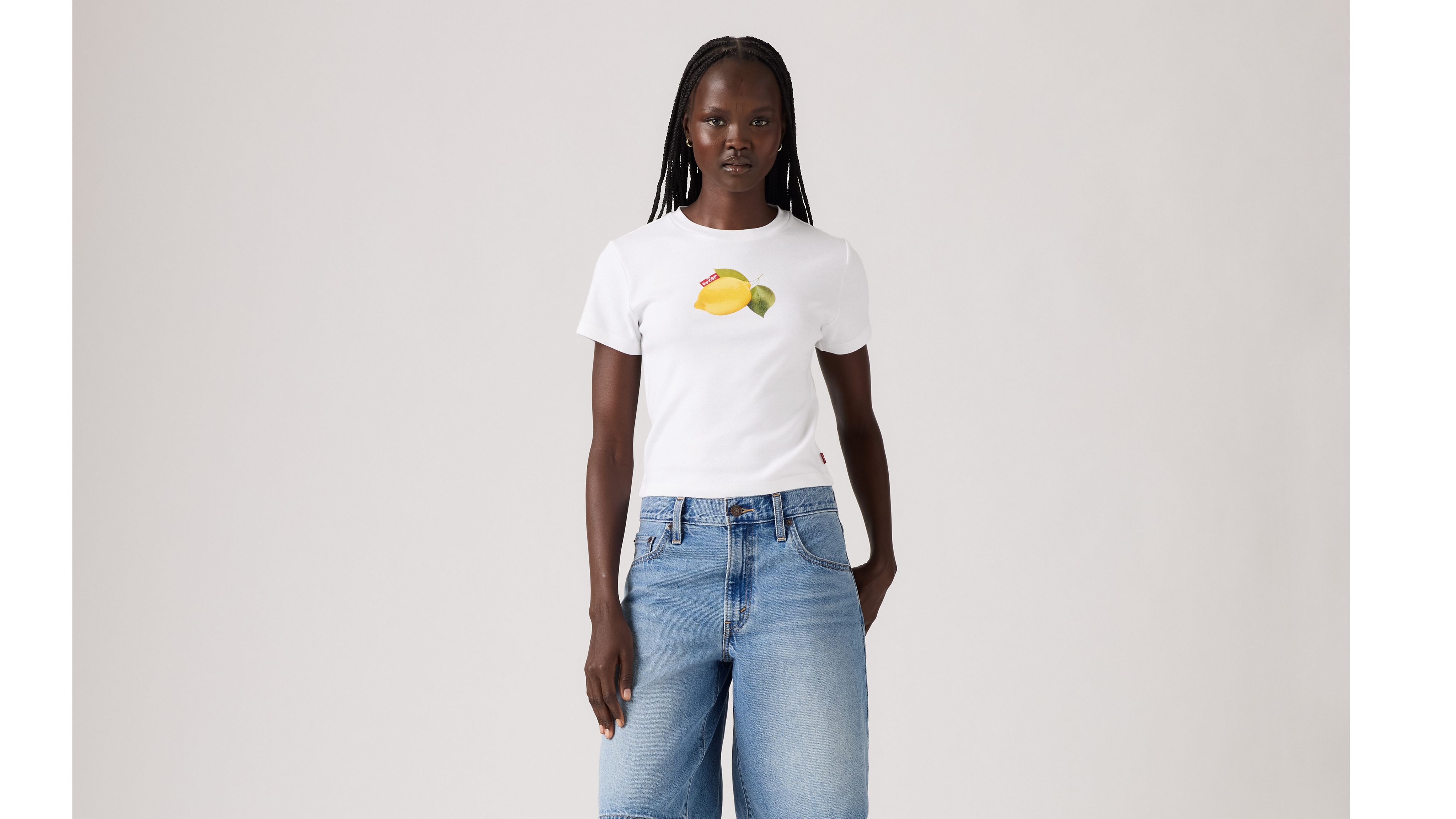 Graphic Essential Sporty Tee 4