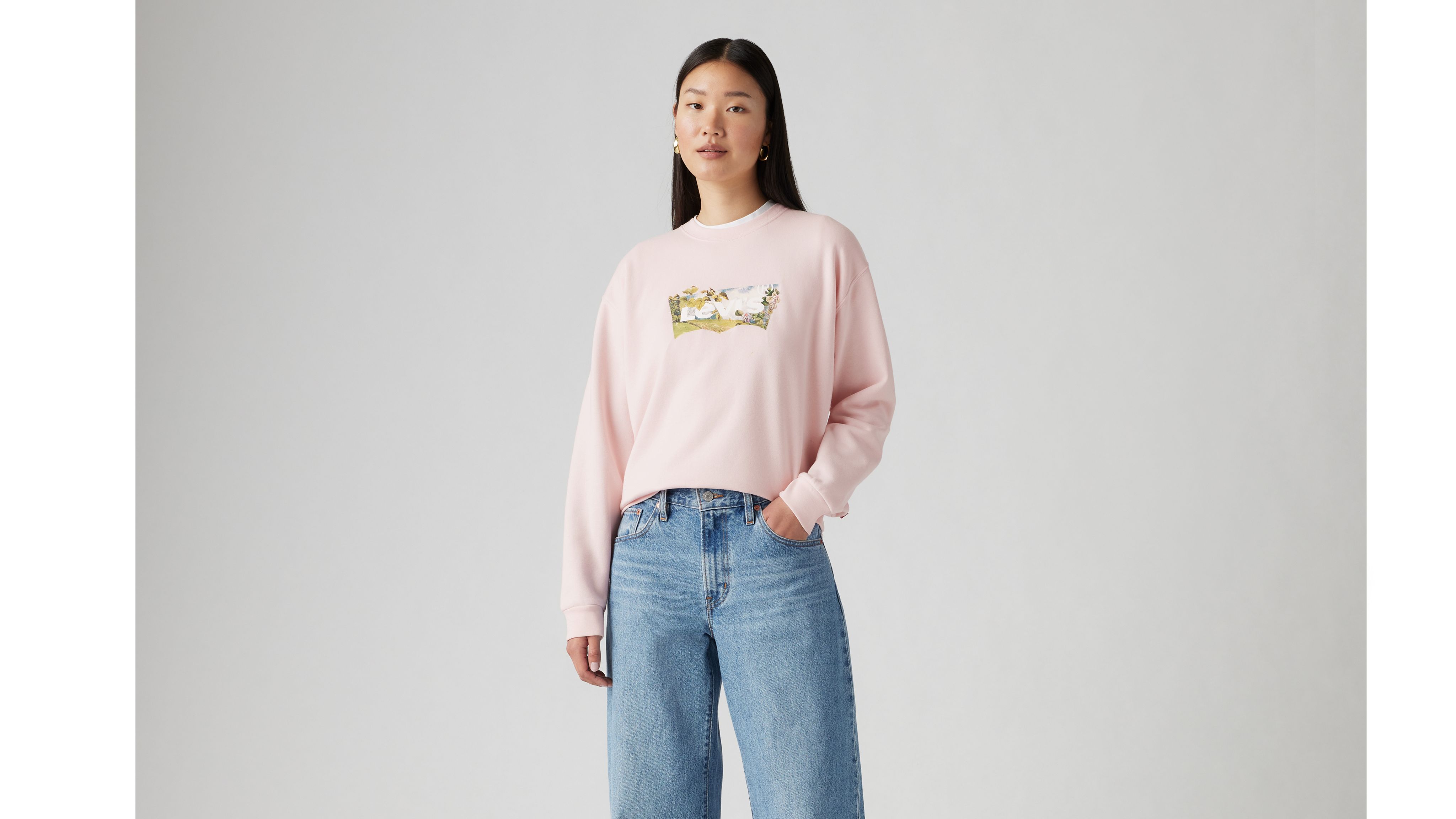 Graphic Everyday Crewneck Sweatshirt 2