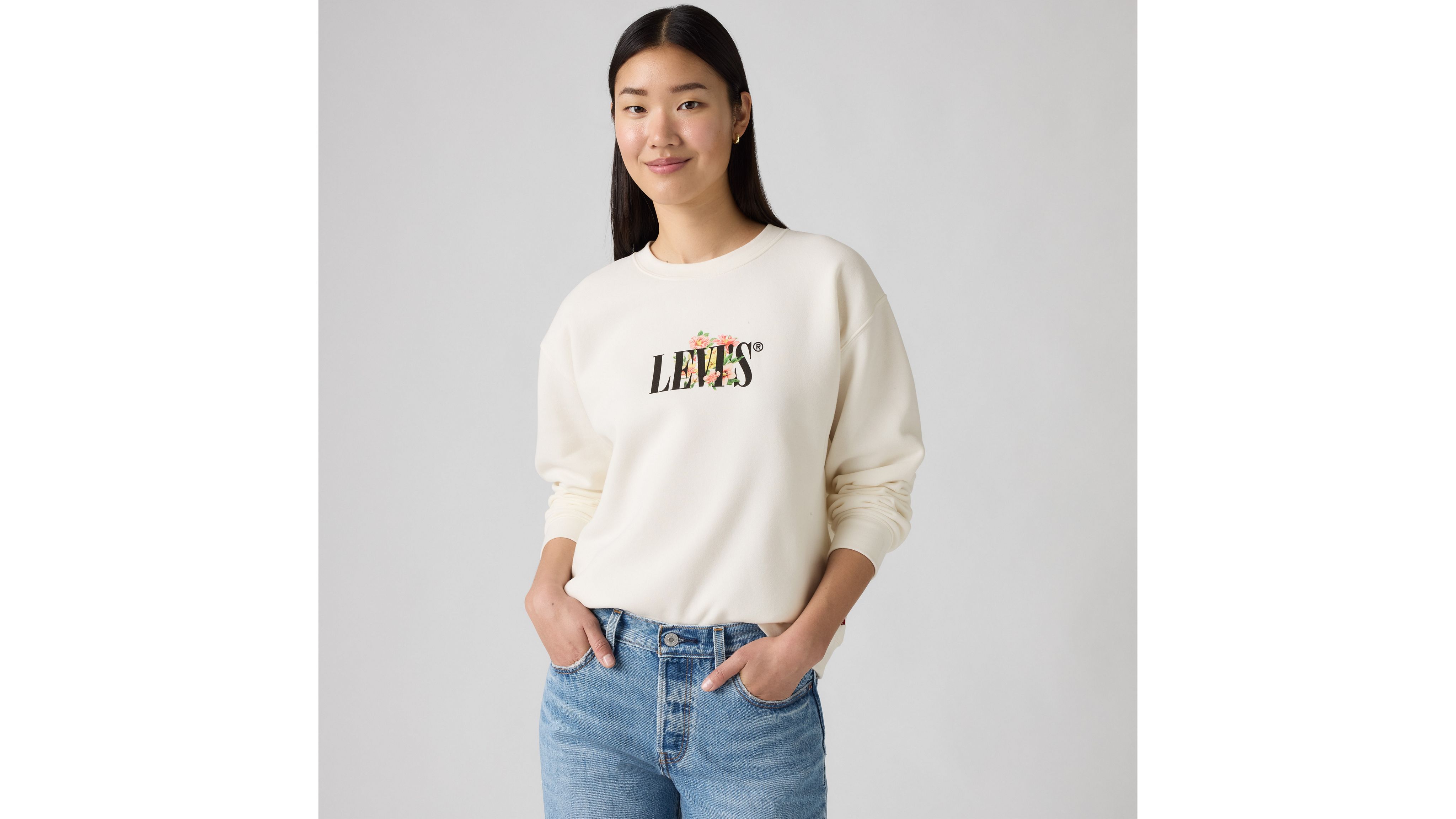 Everyday Sweatshirt 1