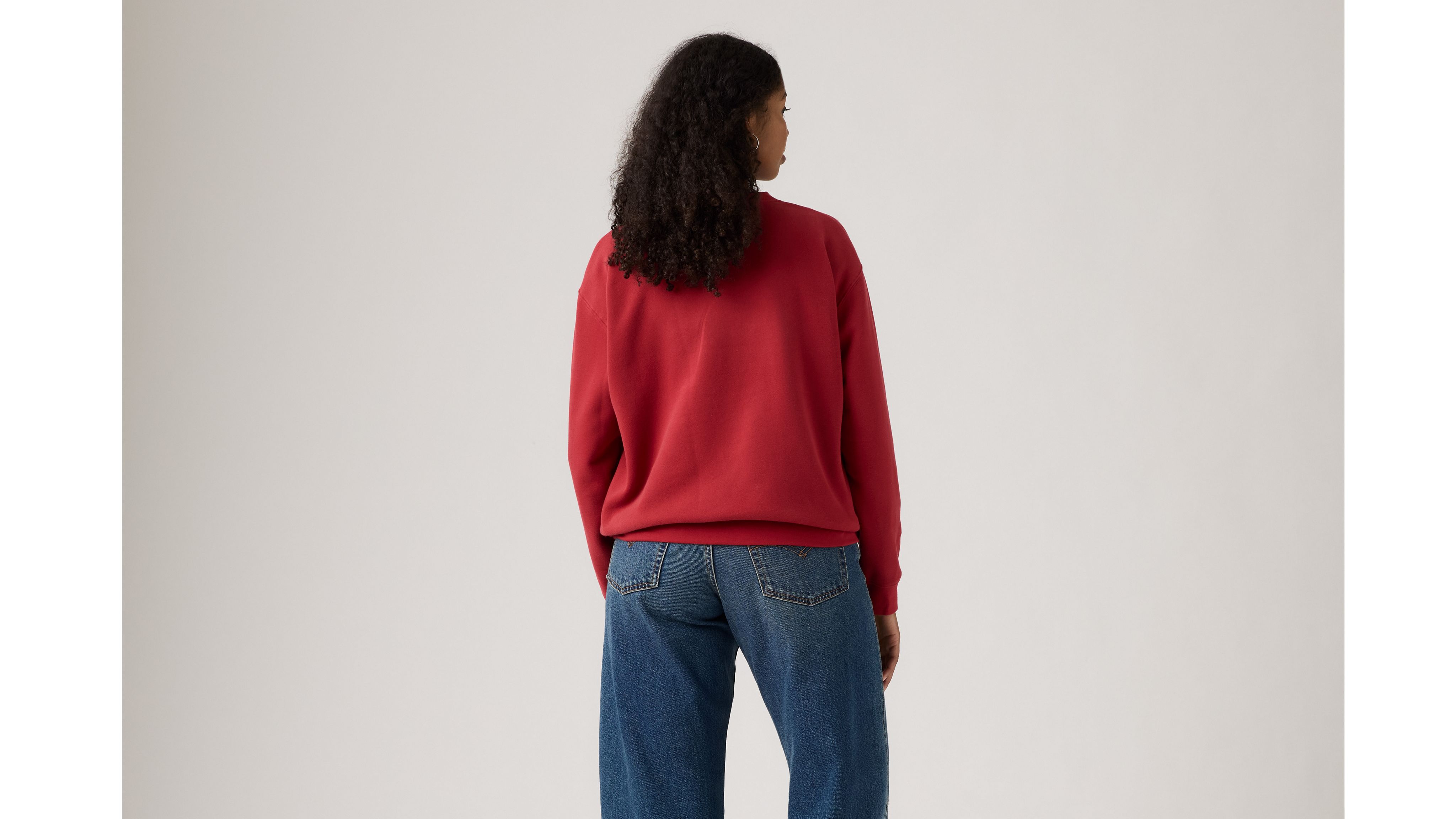 Graphic Everyday Crew Sweatshirt 3