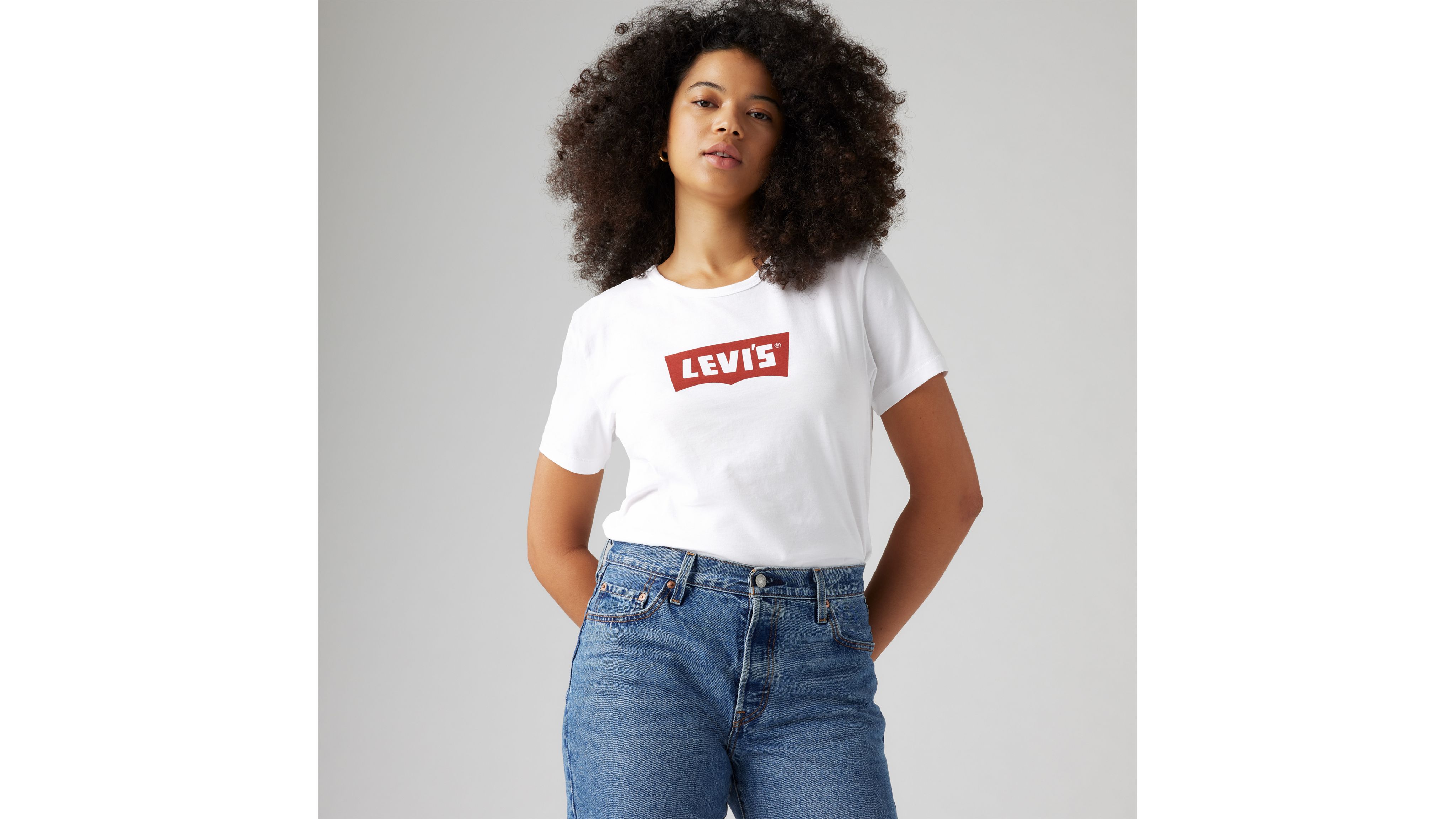 Levi's Graphic Iconic T-Shirt - Women's XL