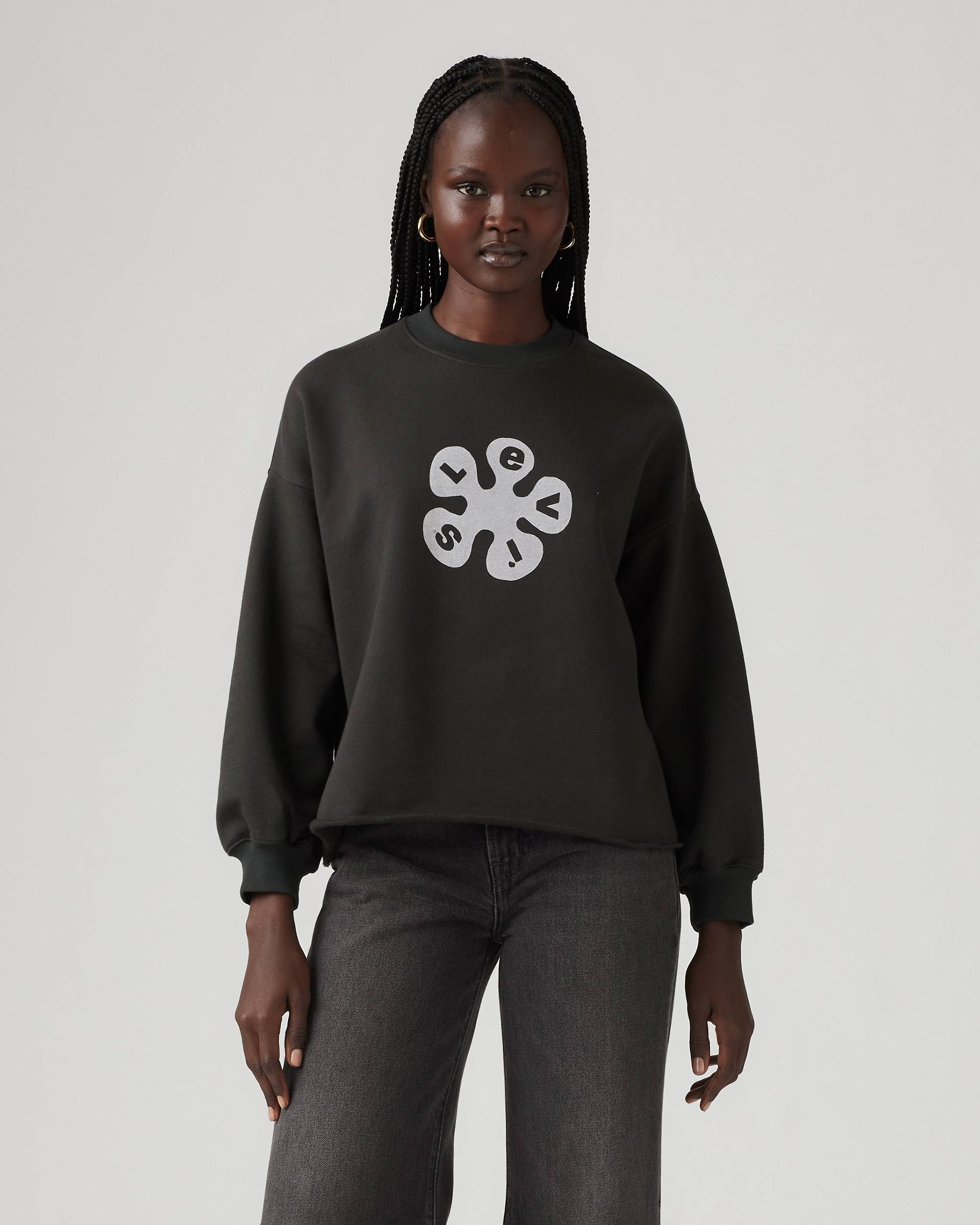 Graphic Leo Crewneck Sweatshirt - Black | Levi's® US Graphic Leo Crewneck Sweatshirt - Black | Levi's® US