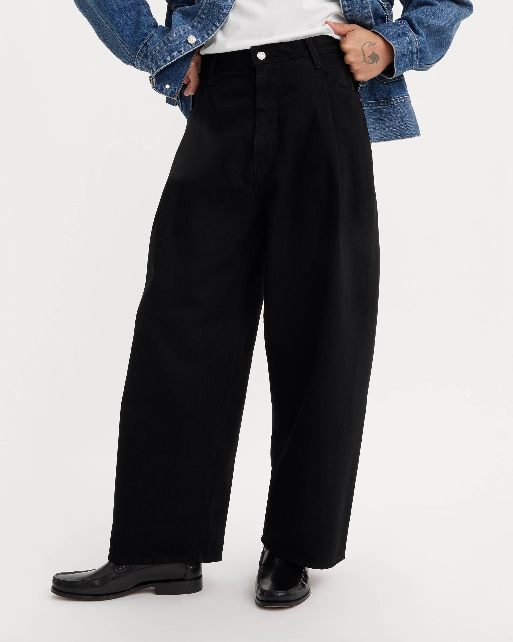 Levi's® Men's Japanese Denim Wide-leg Pleat Jeans - Black Levi's® Men's Japanese Denim Wide-leg Pleat Jeans - Black