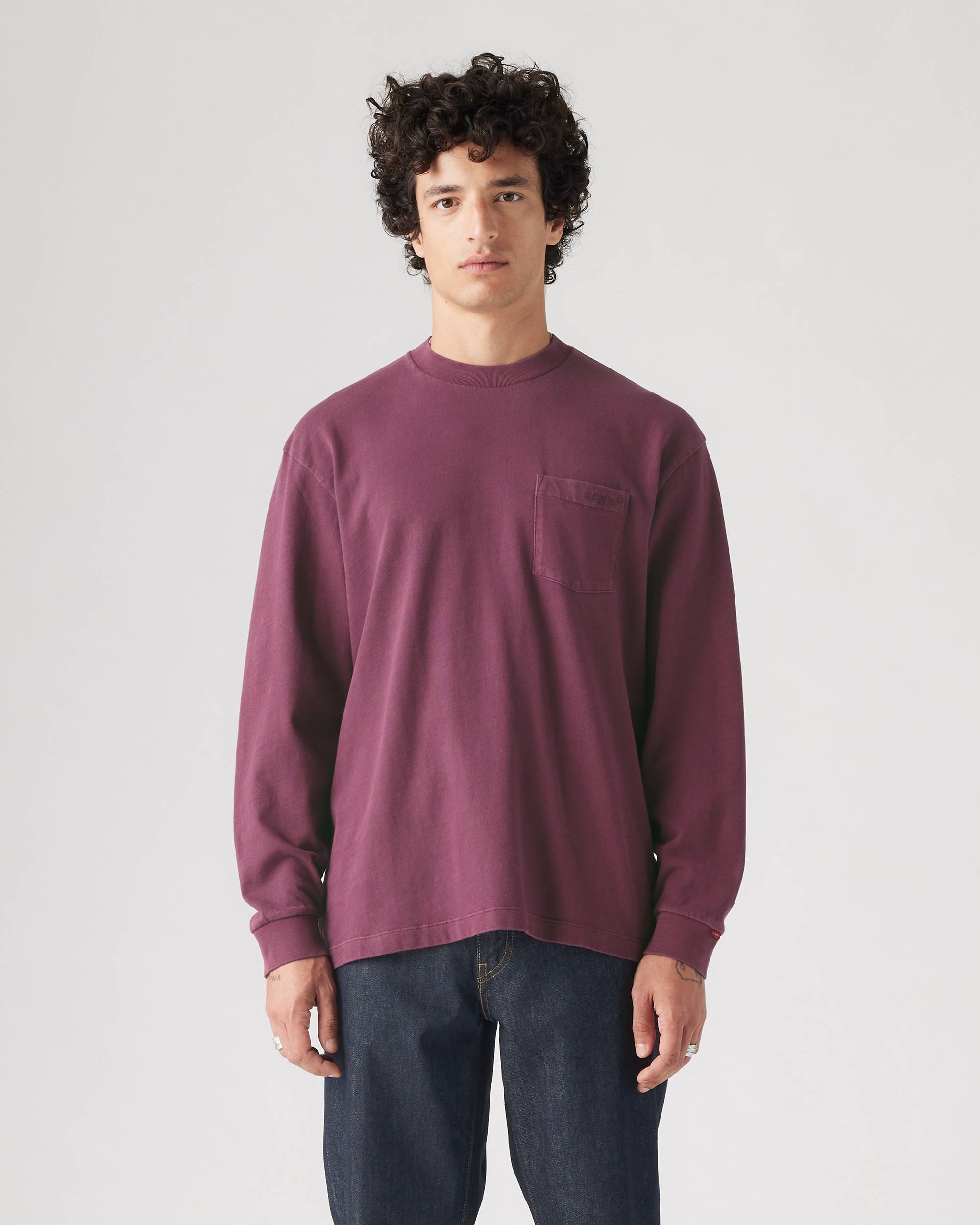 Long Sleeve Authentic Pocket T-shirt - Red | Levi's® US Long Sleeve Authentic Pocket T-shirt - Red | Levi's® US