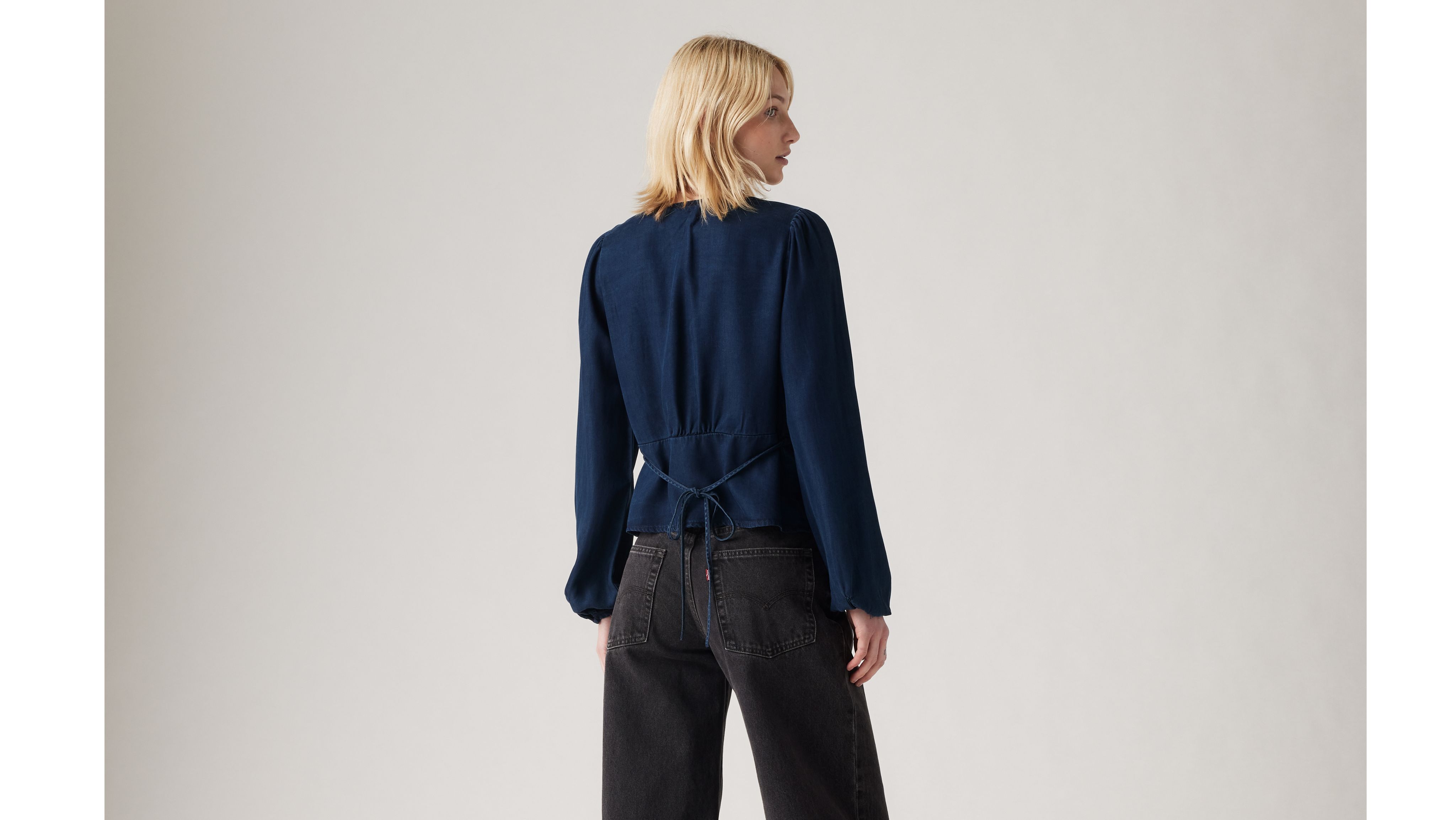 Levi's Dolores Long Sleeve Blouse In Indigo