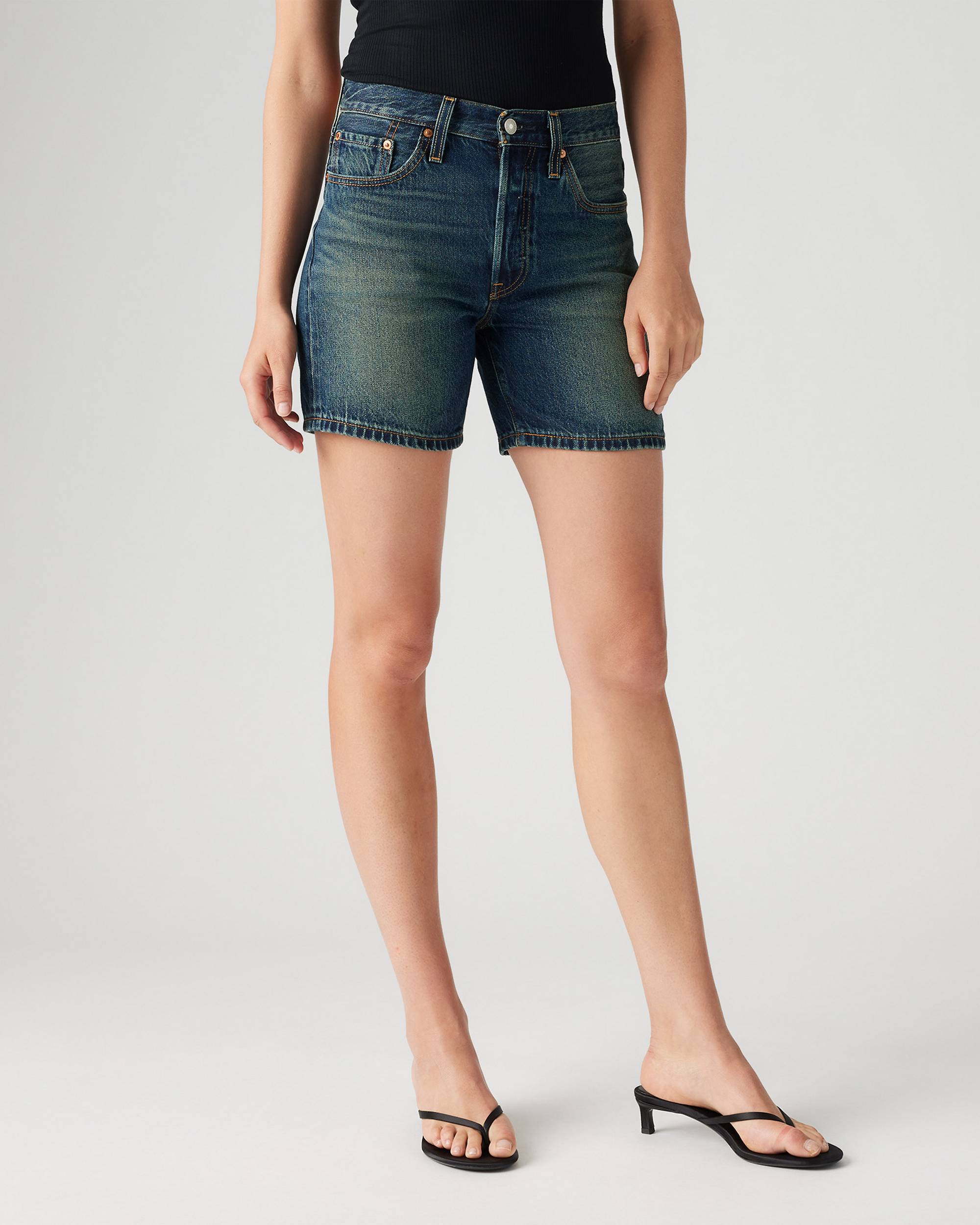 501® Original Fit Mid-thigh Lightweight Women's Shorts 501® Original Fit Mid-thigh Lightweight Women's Shorts