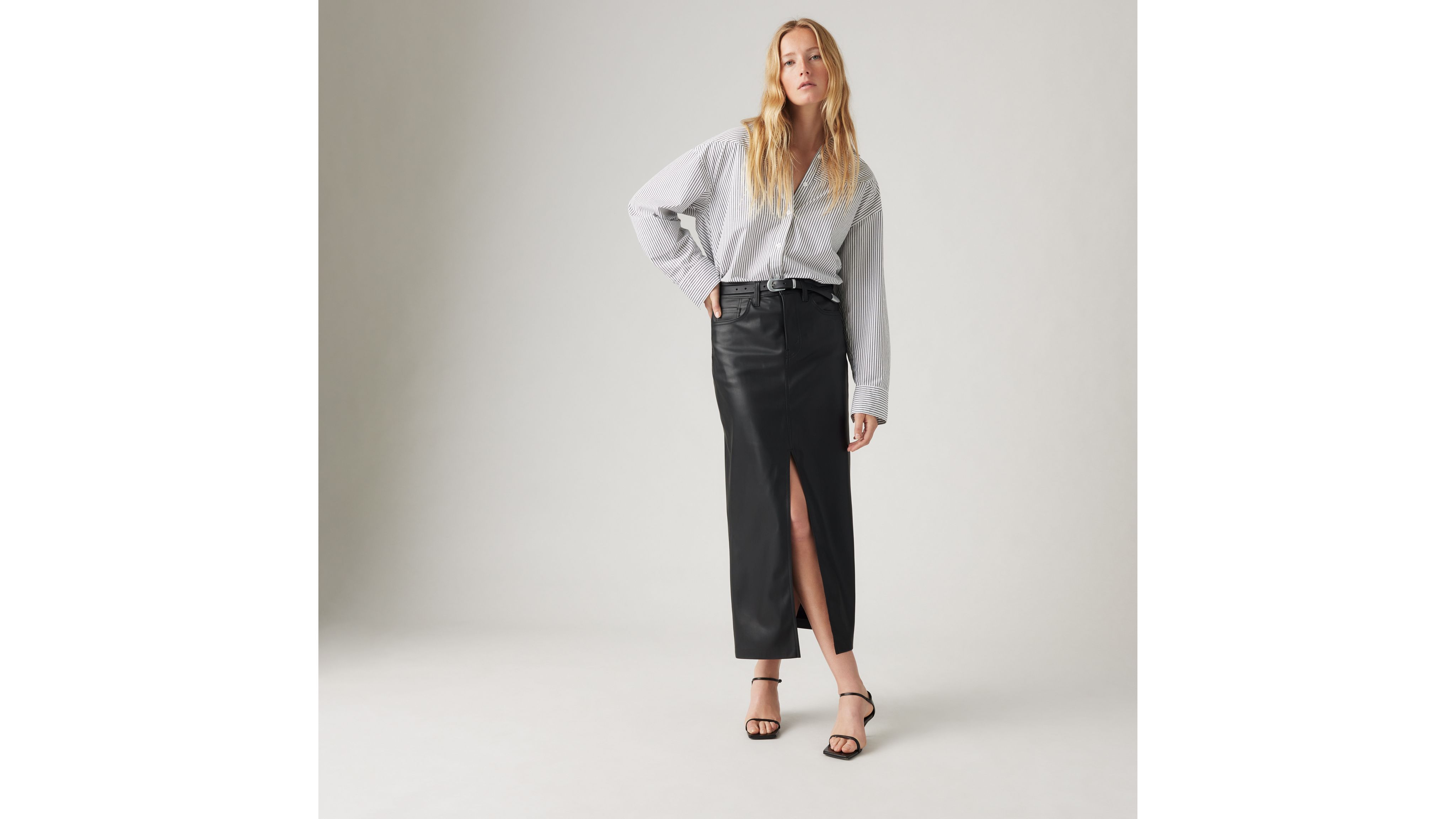 Levi's Ankle Column Skirt In Leather Night
