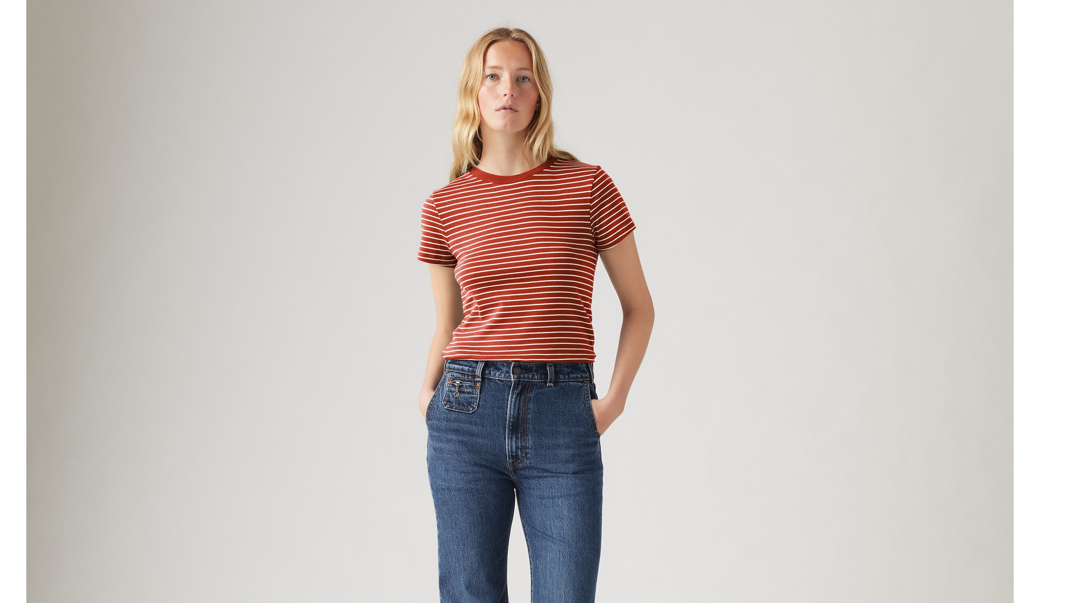 Essential Short Sleeve T-shirt - Red | Levi's® US