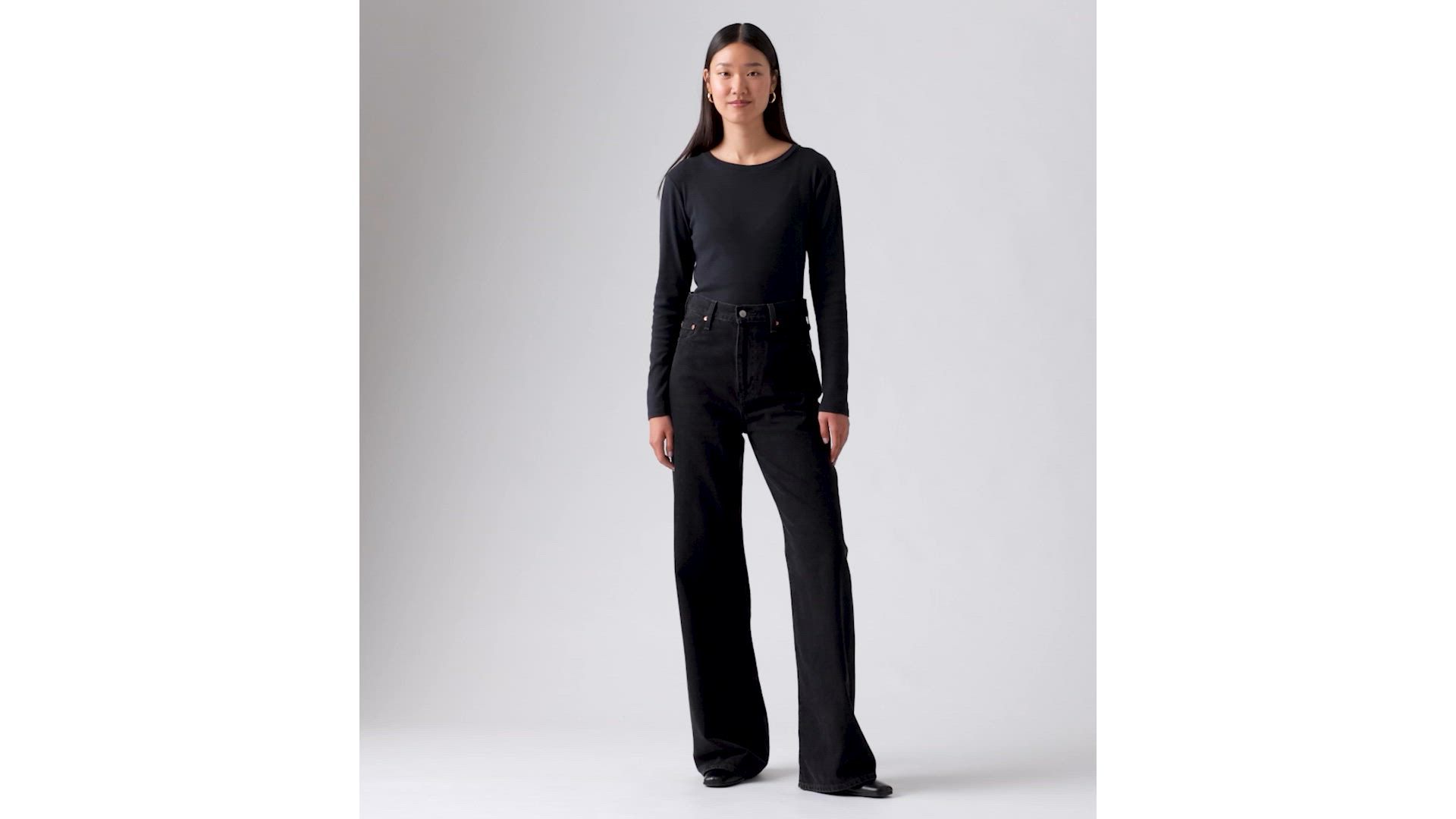 Essential Long-Sleeve Tee 1