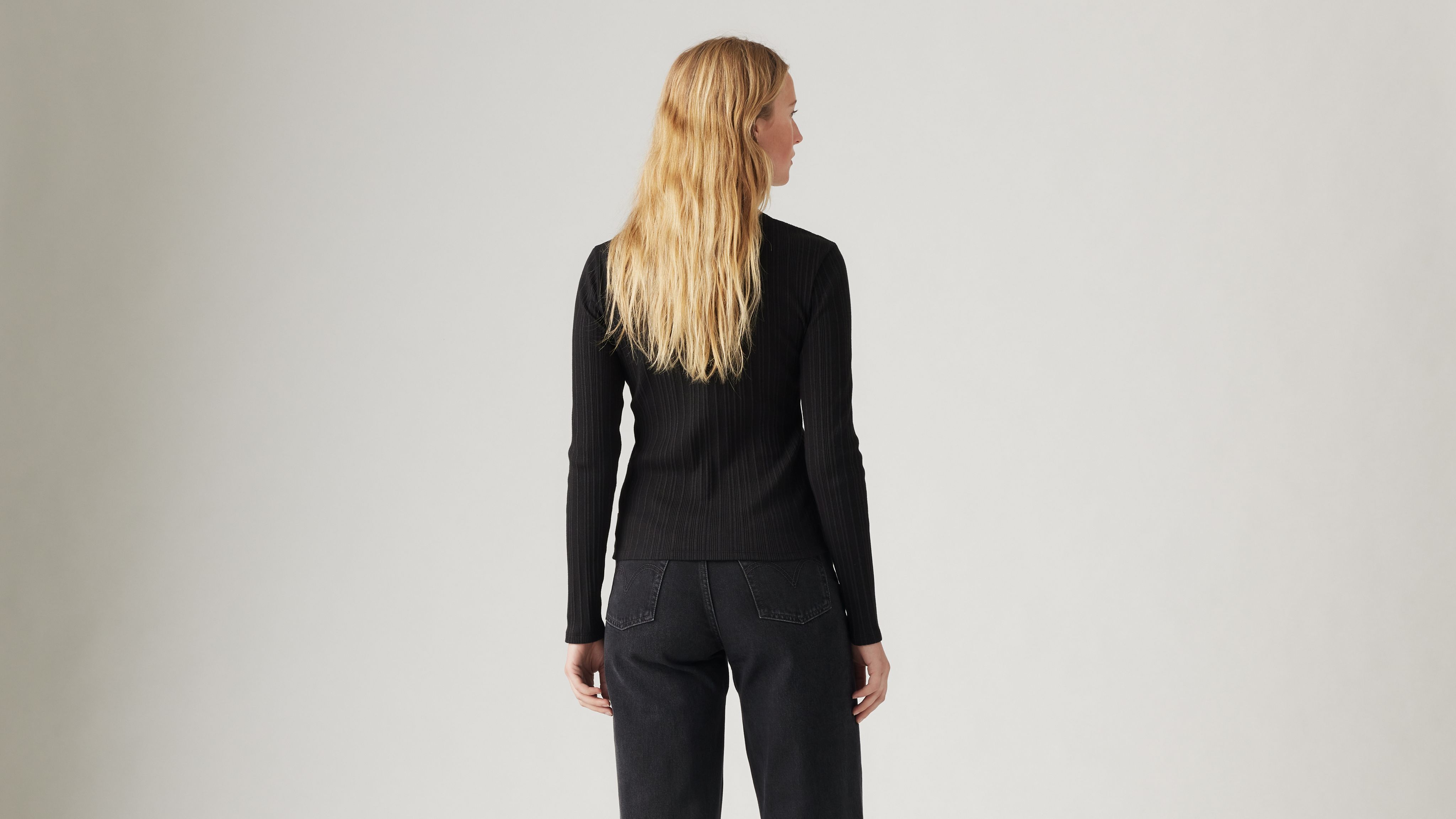 Dry Goods Vacationer Ribbed Henley 3