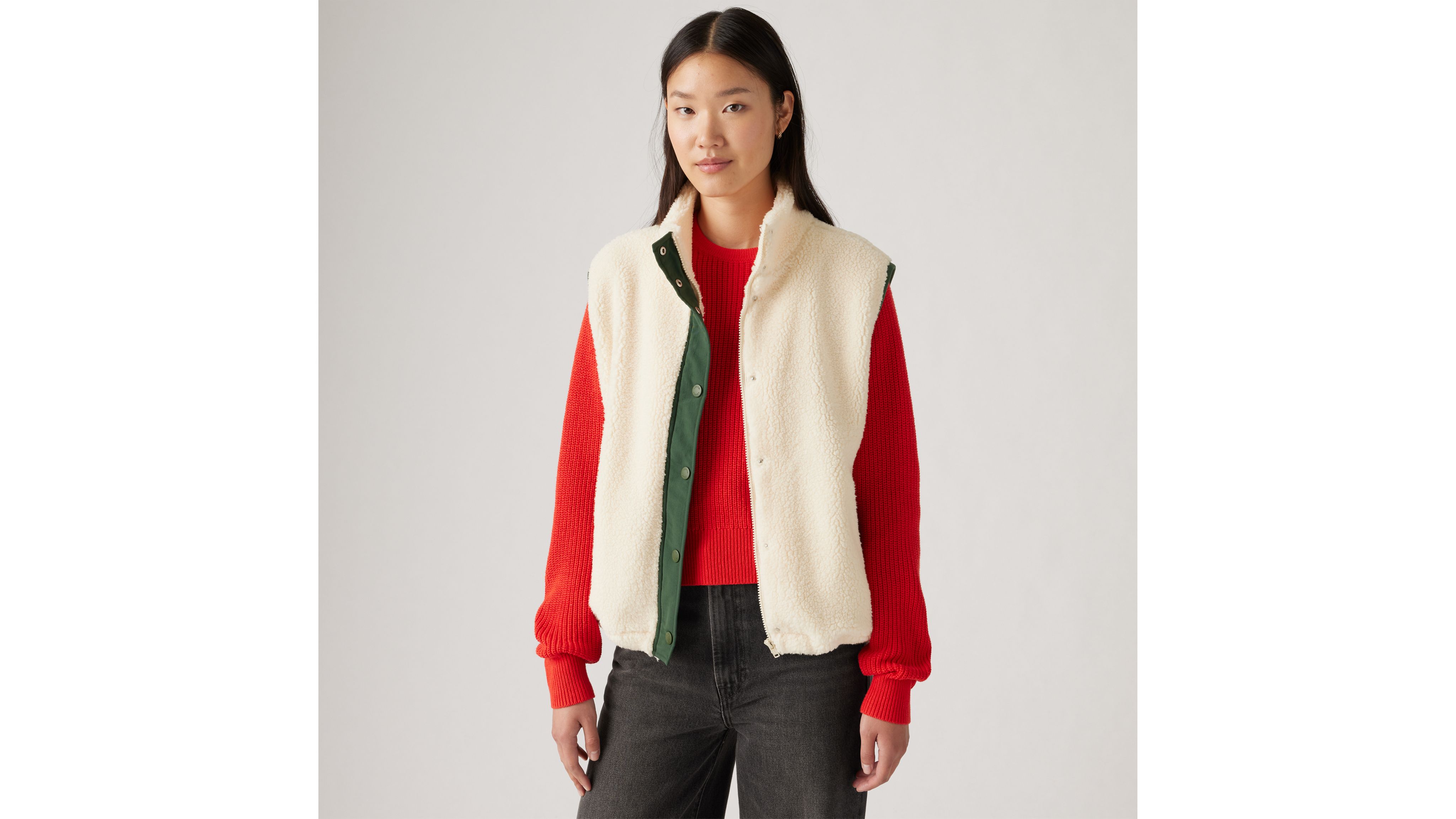 Levi's Ramsey Sherpa Vest In White Swan
