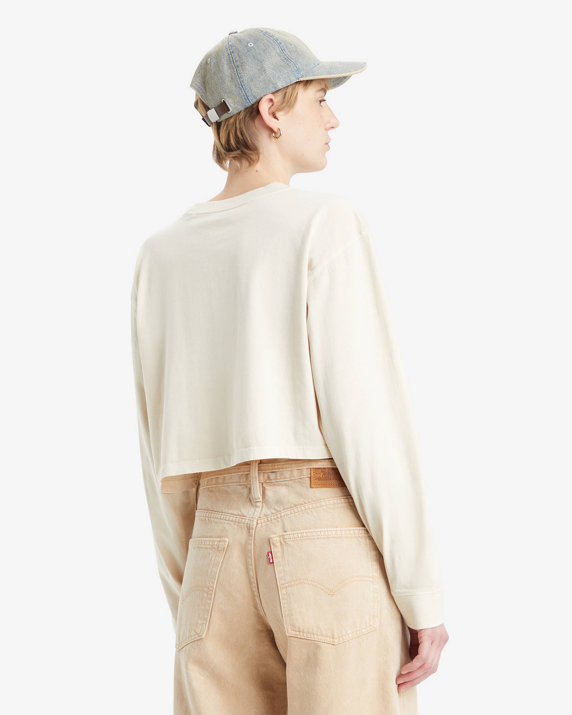 Cropped Long Sleeve Football T-shirt - White | Levi's® US Cropped Long Sleeve Football T-shirt - White | Levi's® US