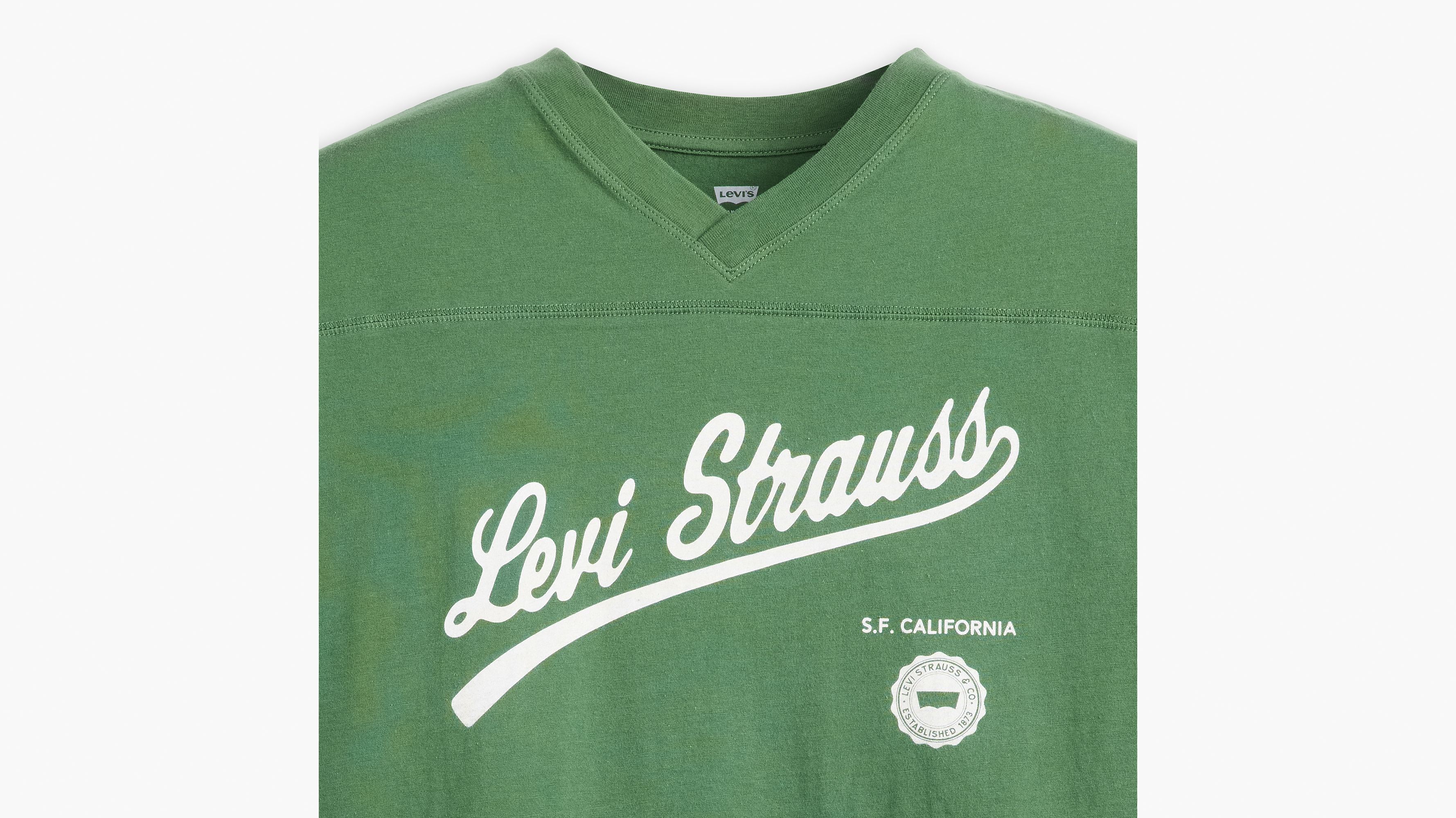 The Graphic V-Neck Tee 6