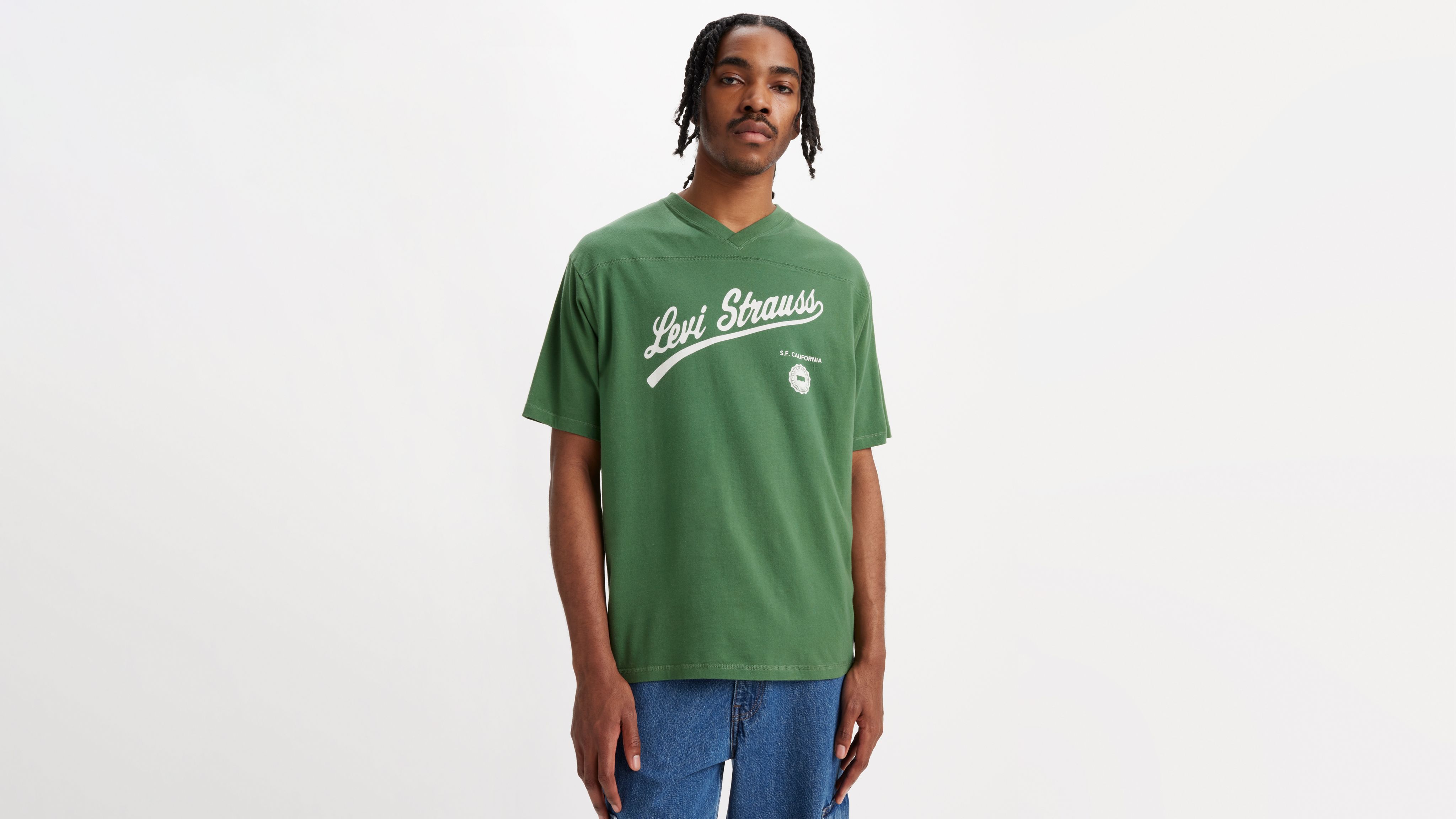 The Graphic V-Neck Tee 1