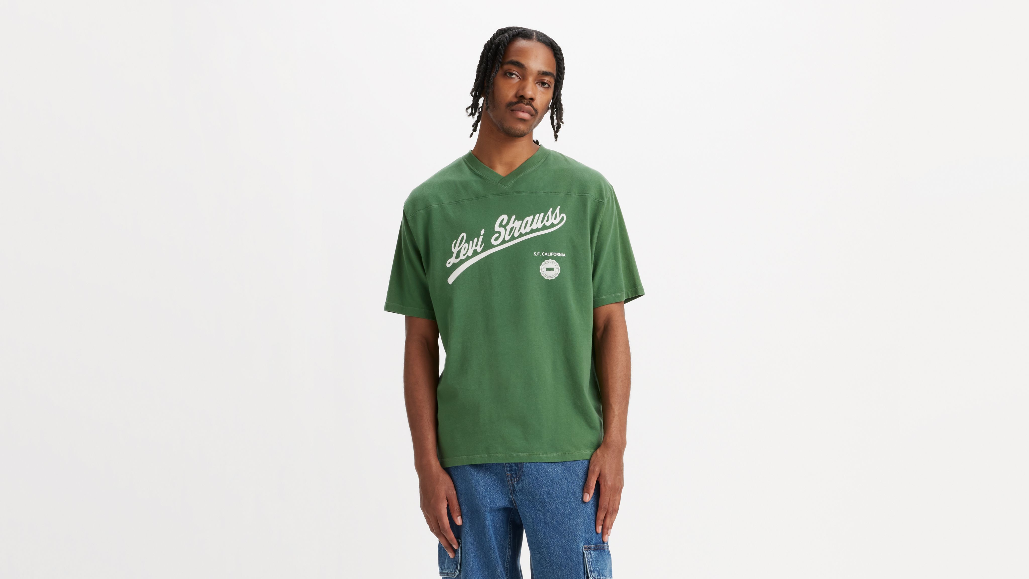 The Graphic V-Neck Tee 2