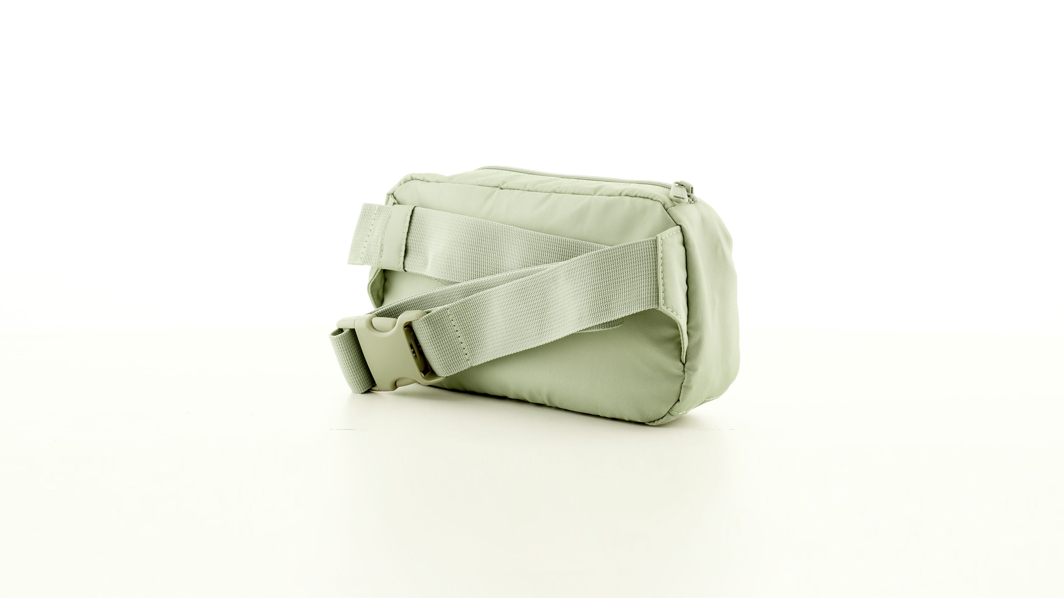 Medium Banana Sling 3