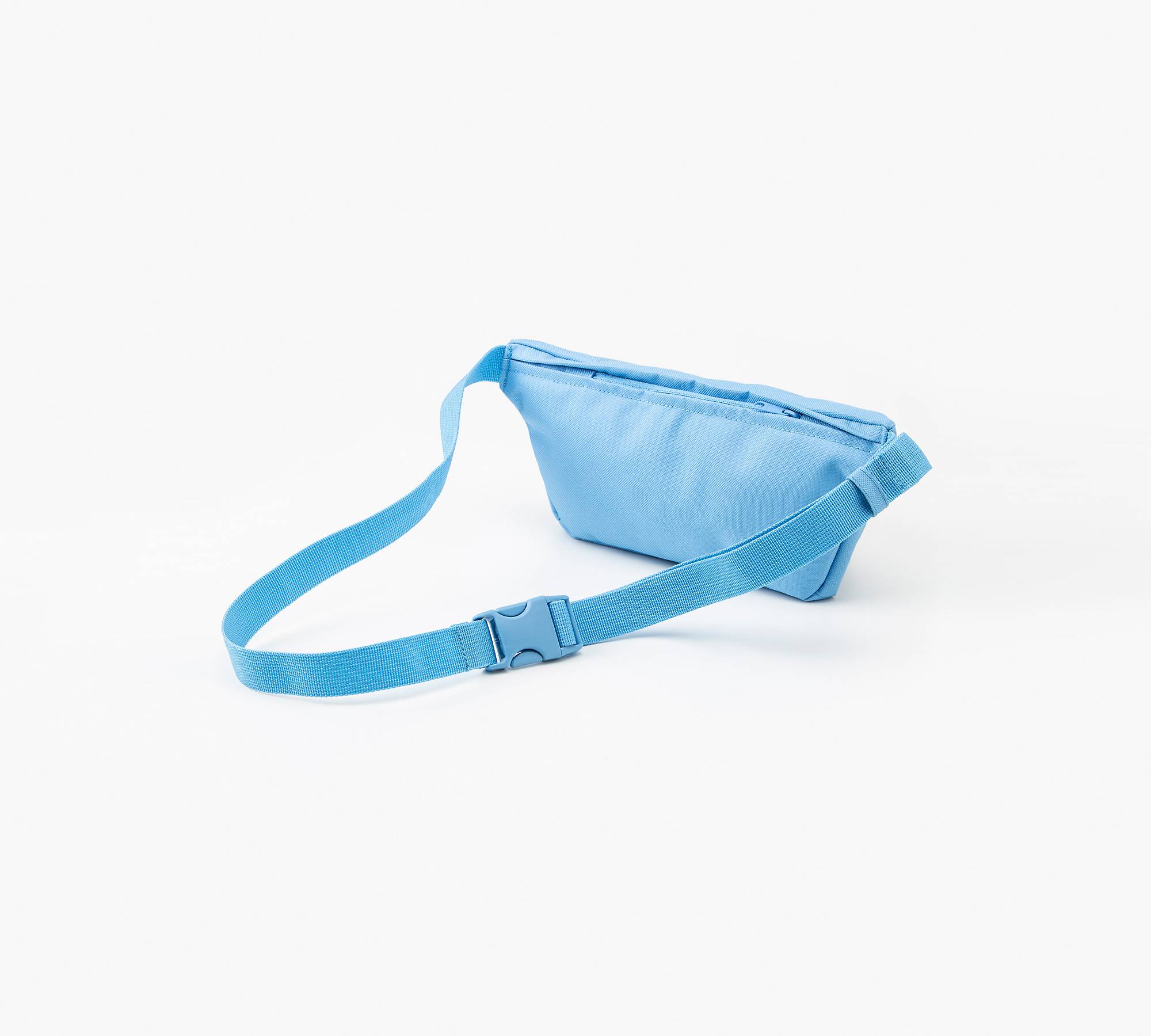 Small Banana Sling With Modern Vintage Logo - Blue | Levi's® US