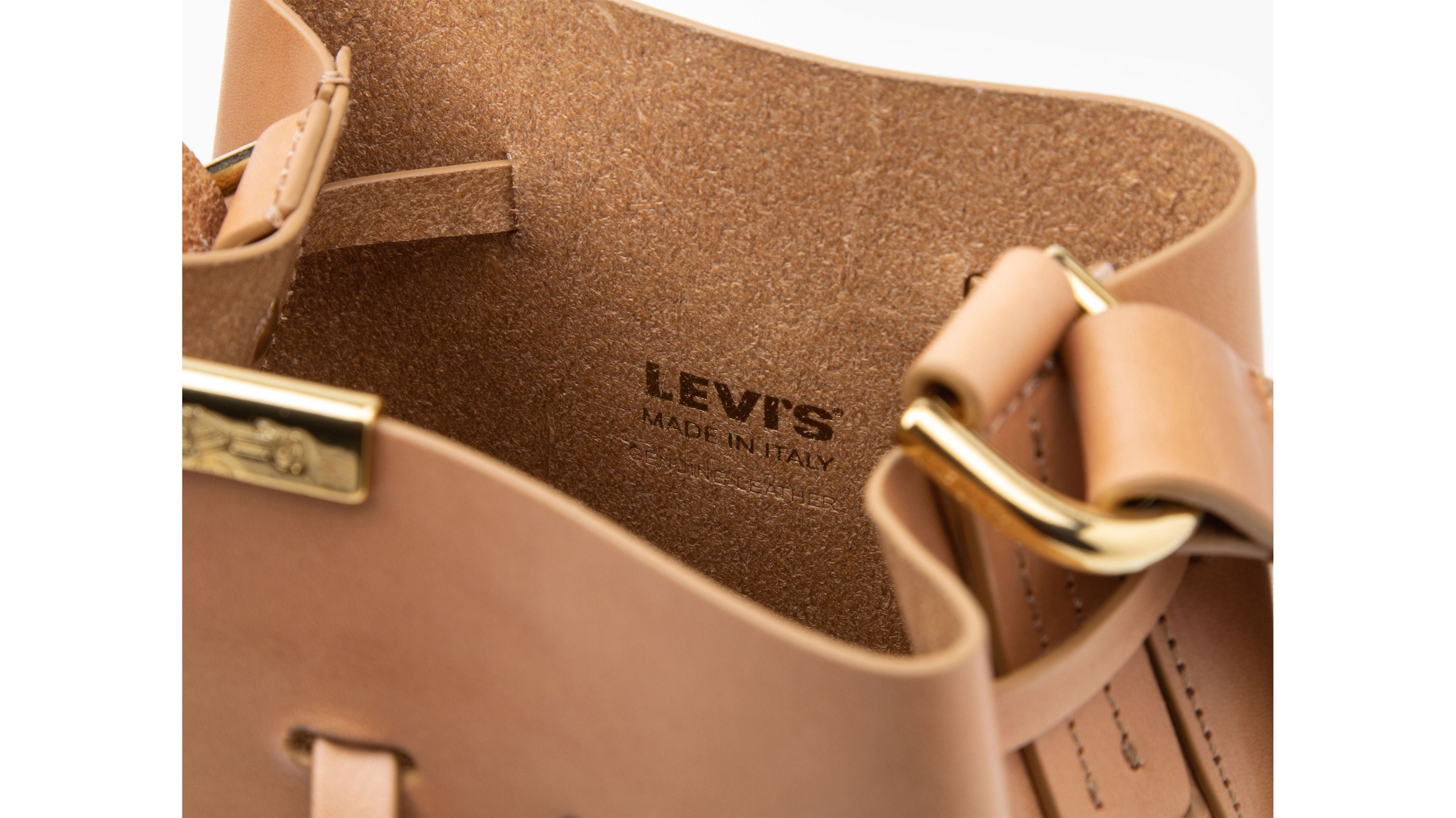 Mini Bucket Bag - Brown | Levi's® US