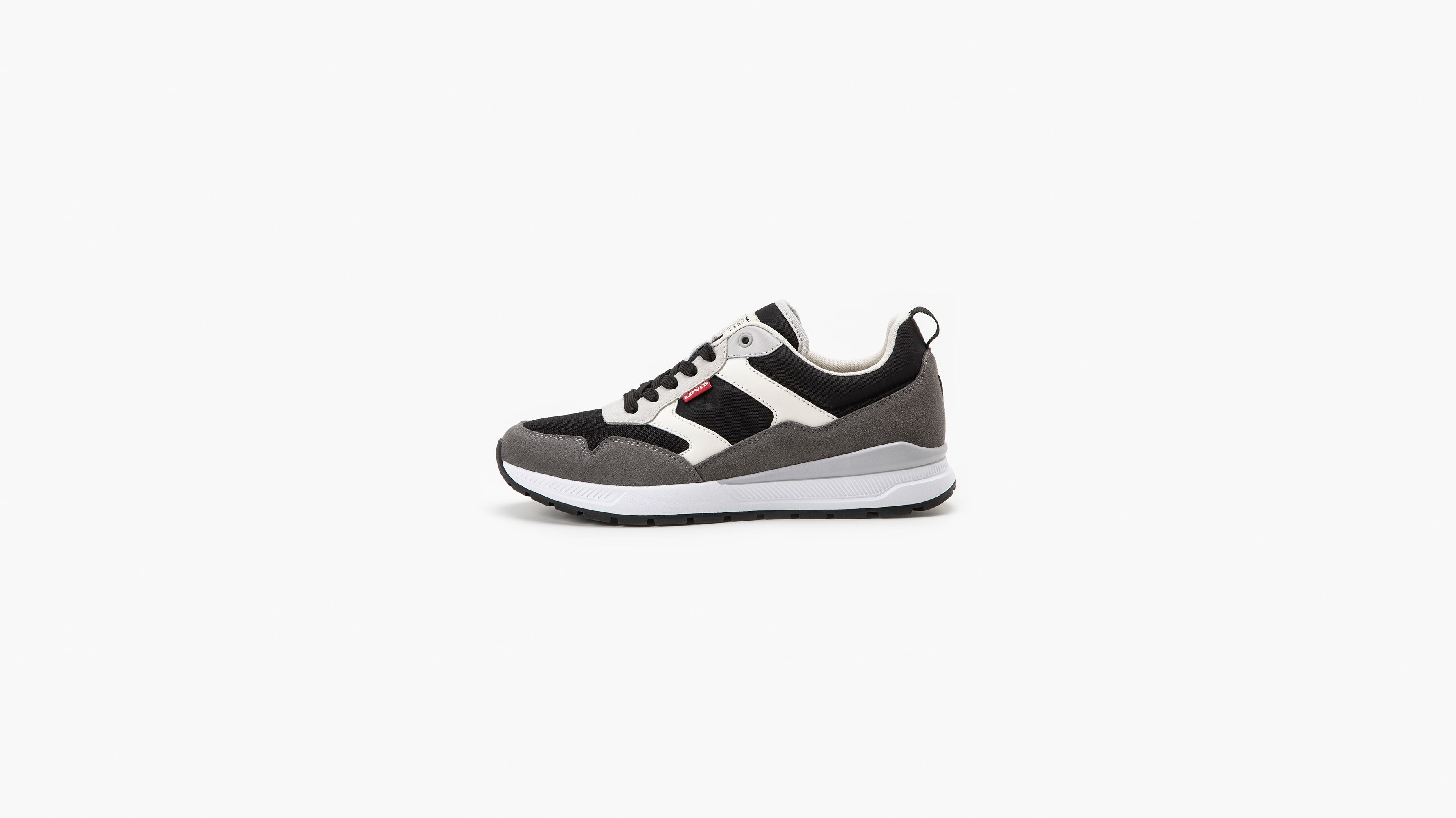 Levi's men's two shop horsepull branding sneakers