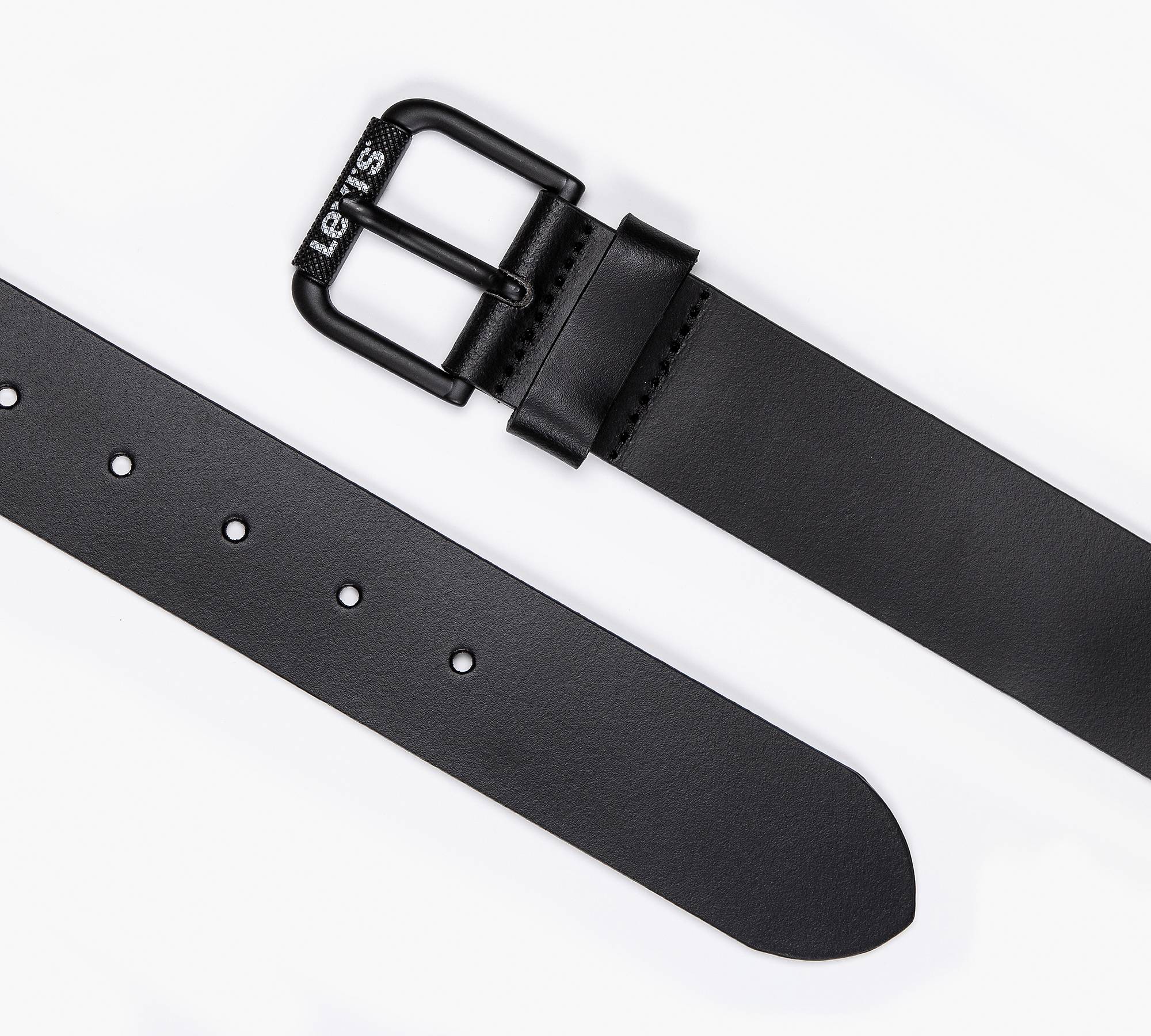 Textured Roller Buckle Belt - Black | Levi's® RO