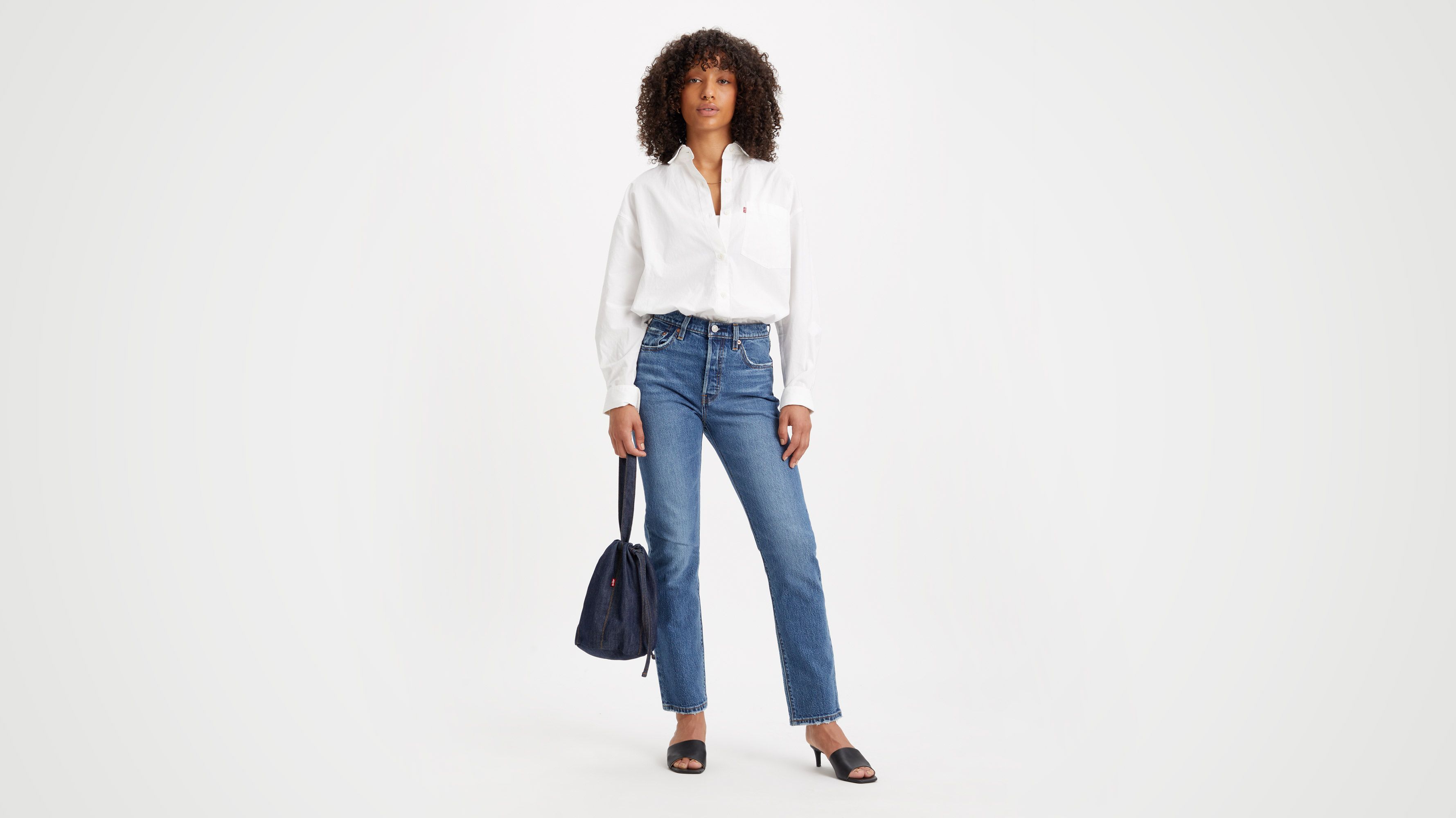 Levi’s® Porto Alegre Bucket Bag 6