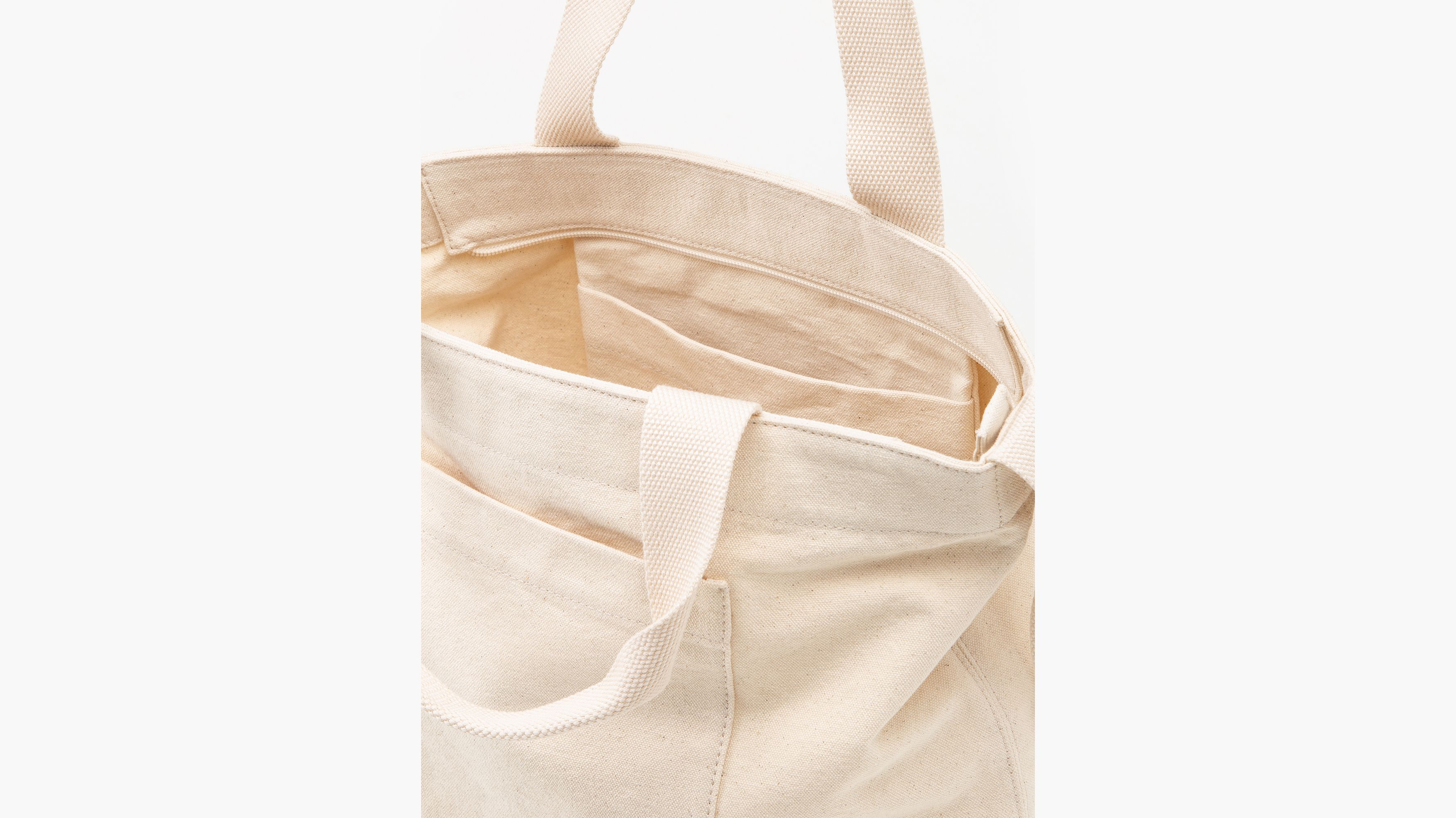 Levi's® Icon Carryall Clear Tote Bag - White