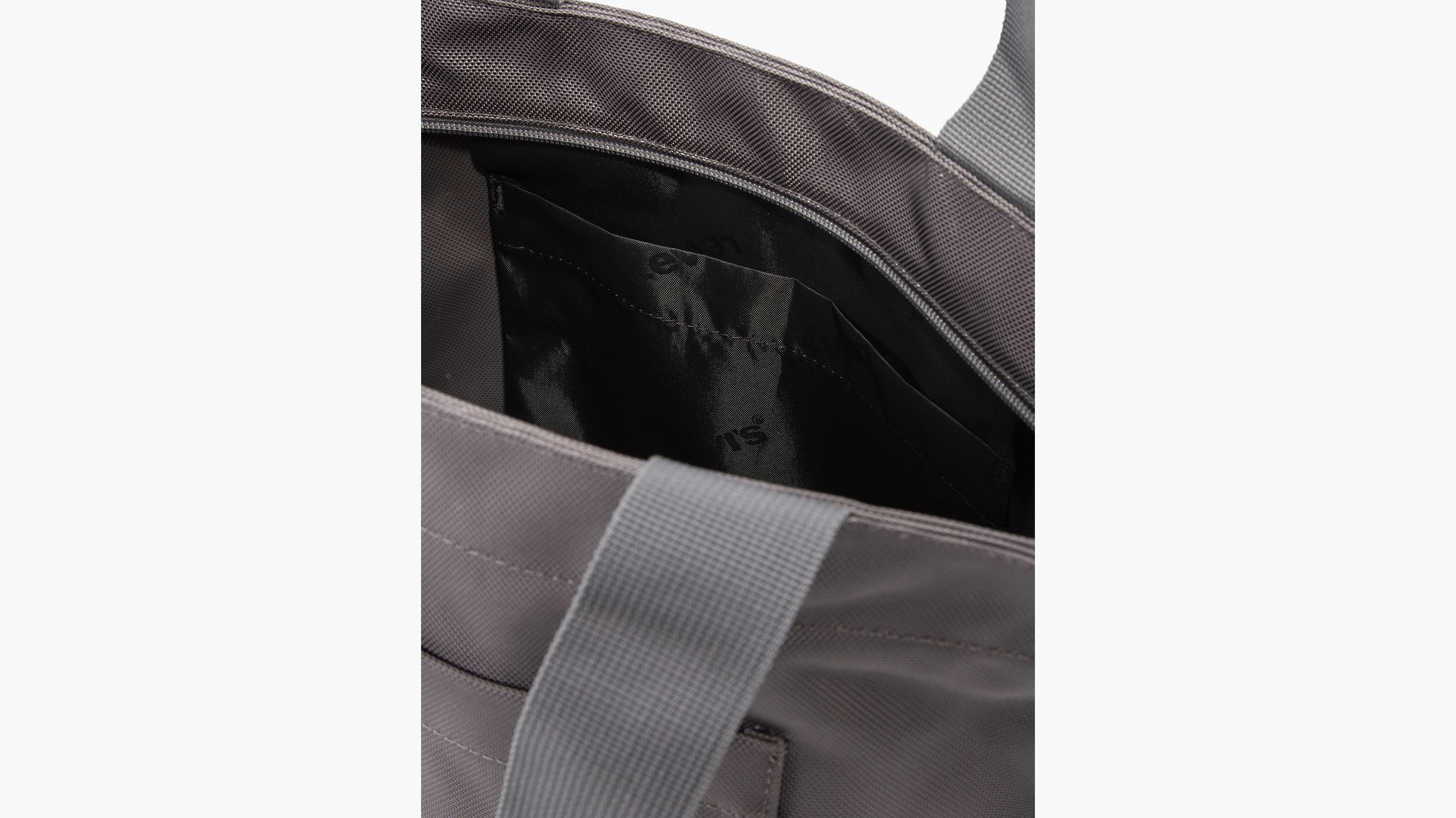 Levi's® Icon Tote 3