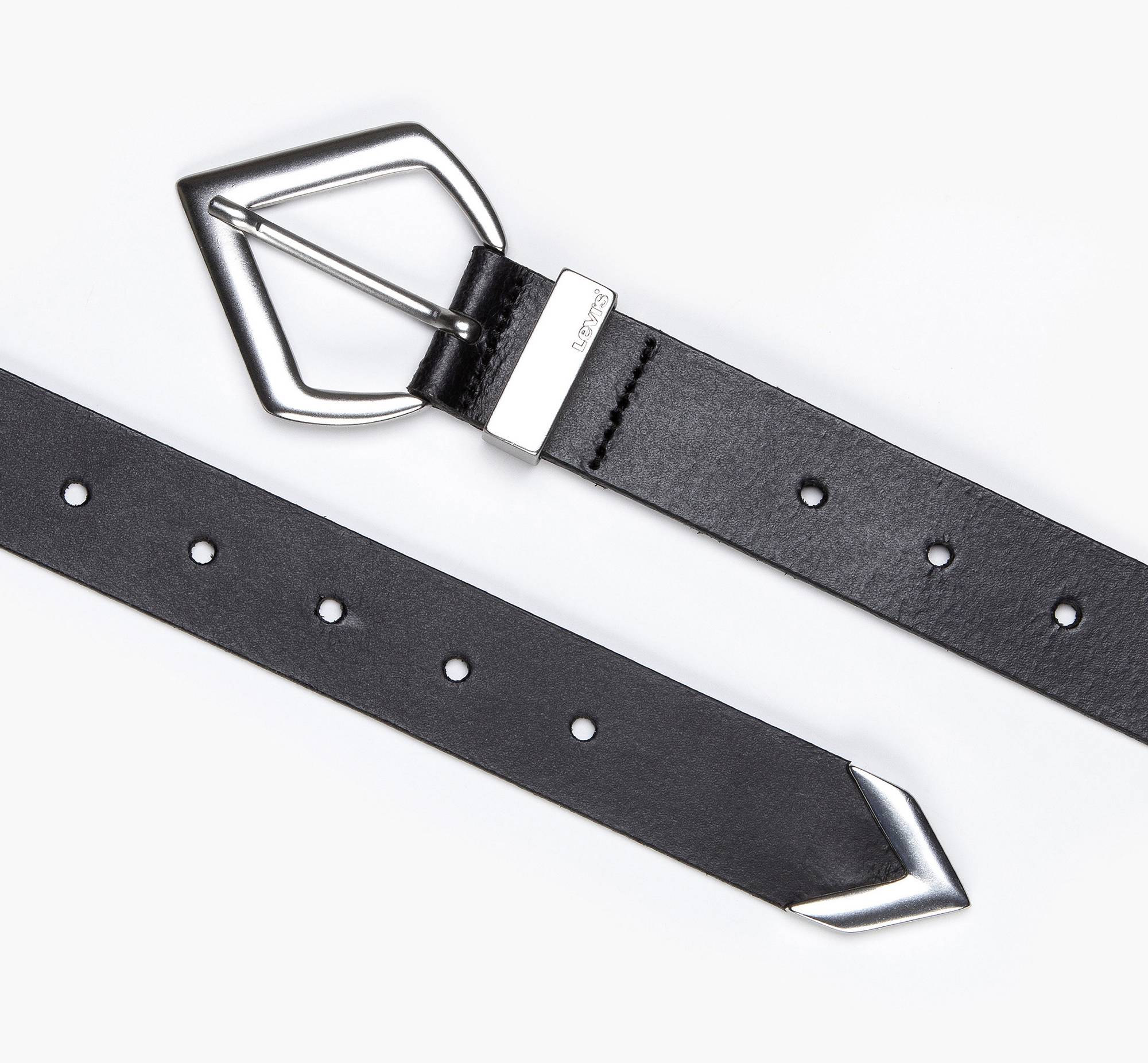 Buckle Belt - Black | Levi's® XK