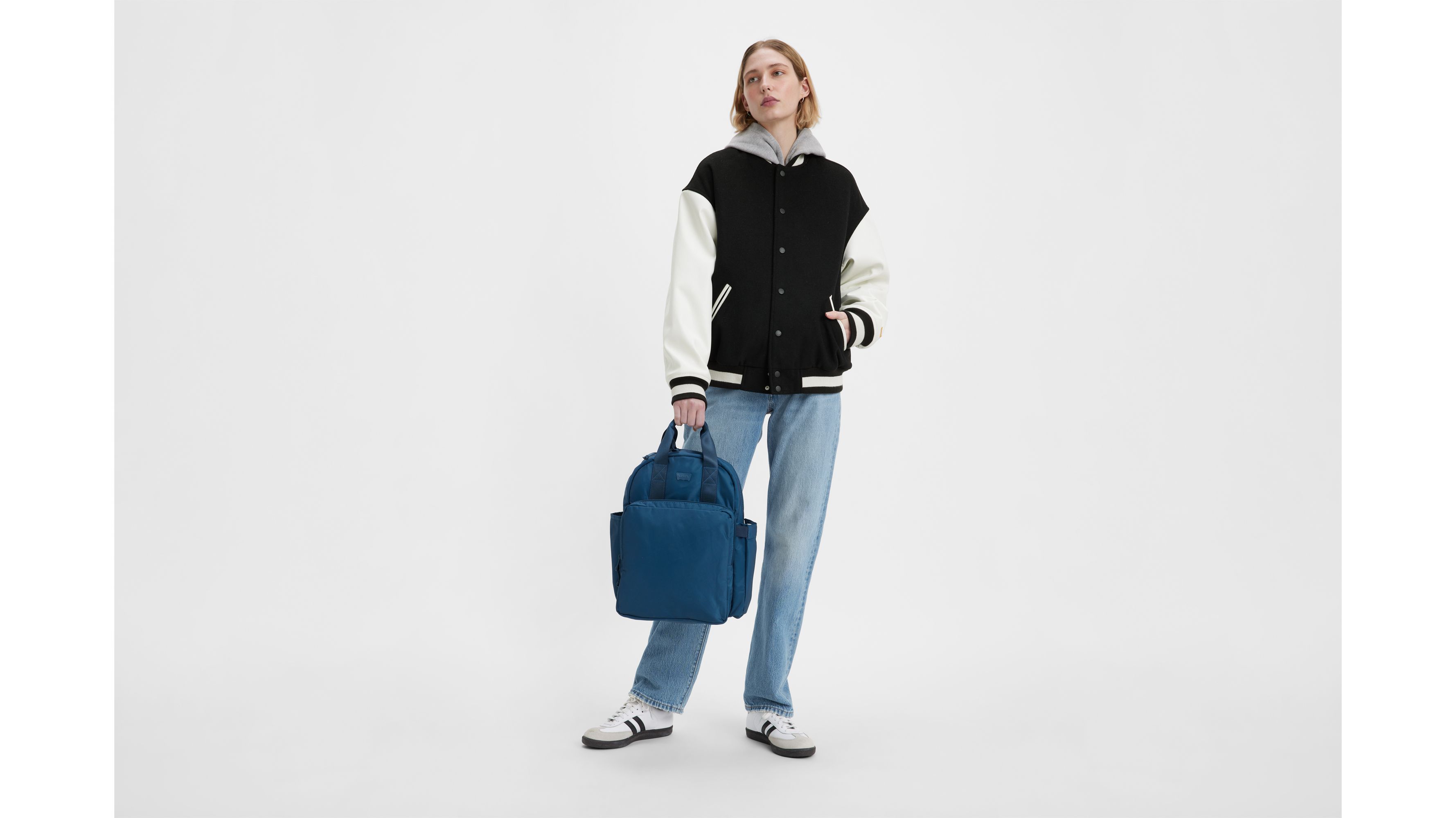 Levi's® L-Pack Round 2