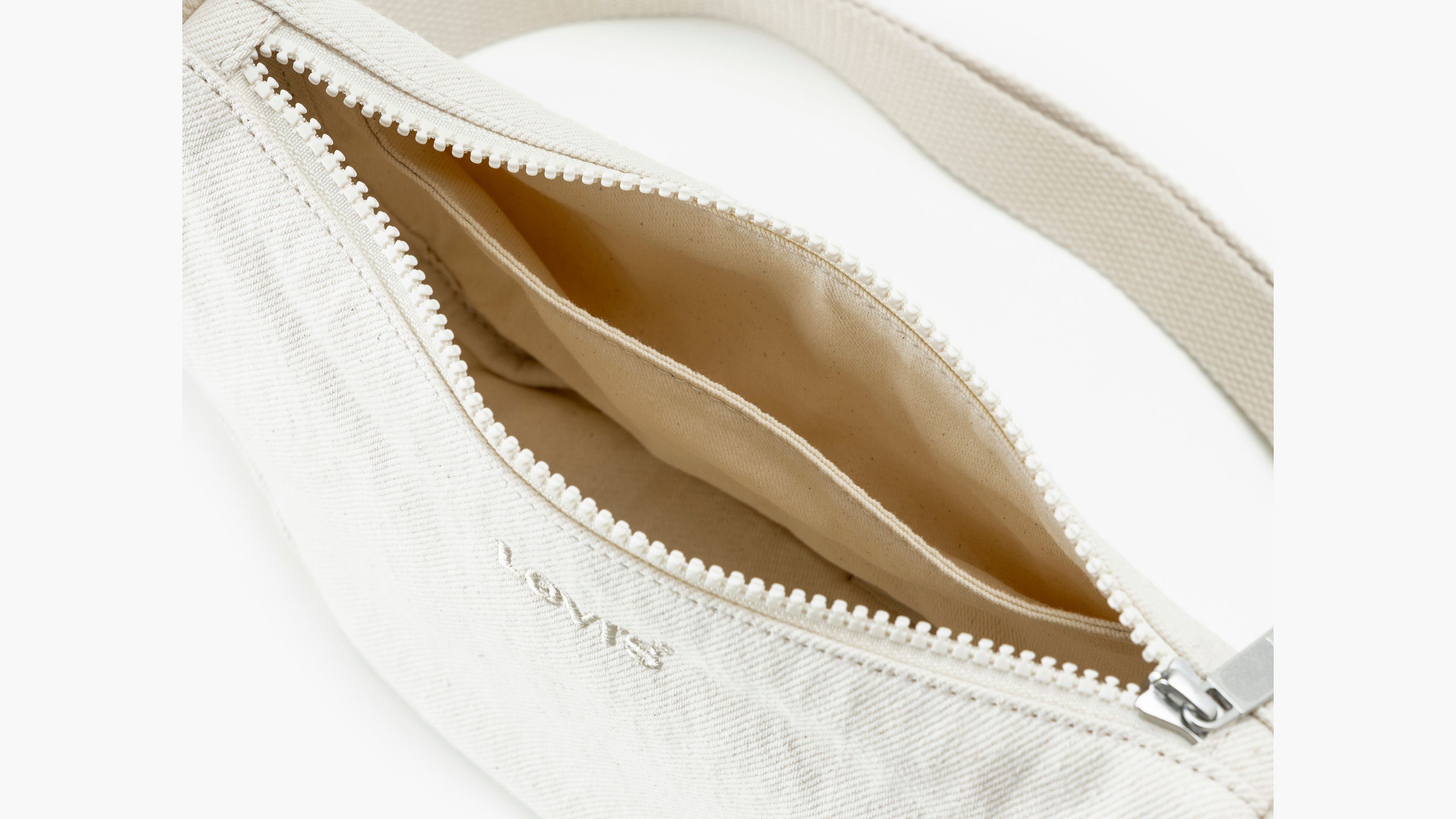 Levi's® Small Crossbody Bag 3