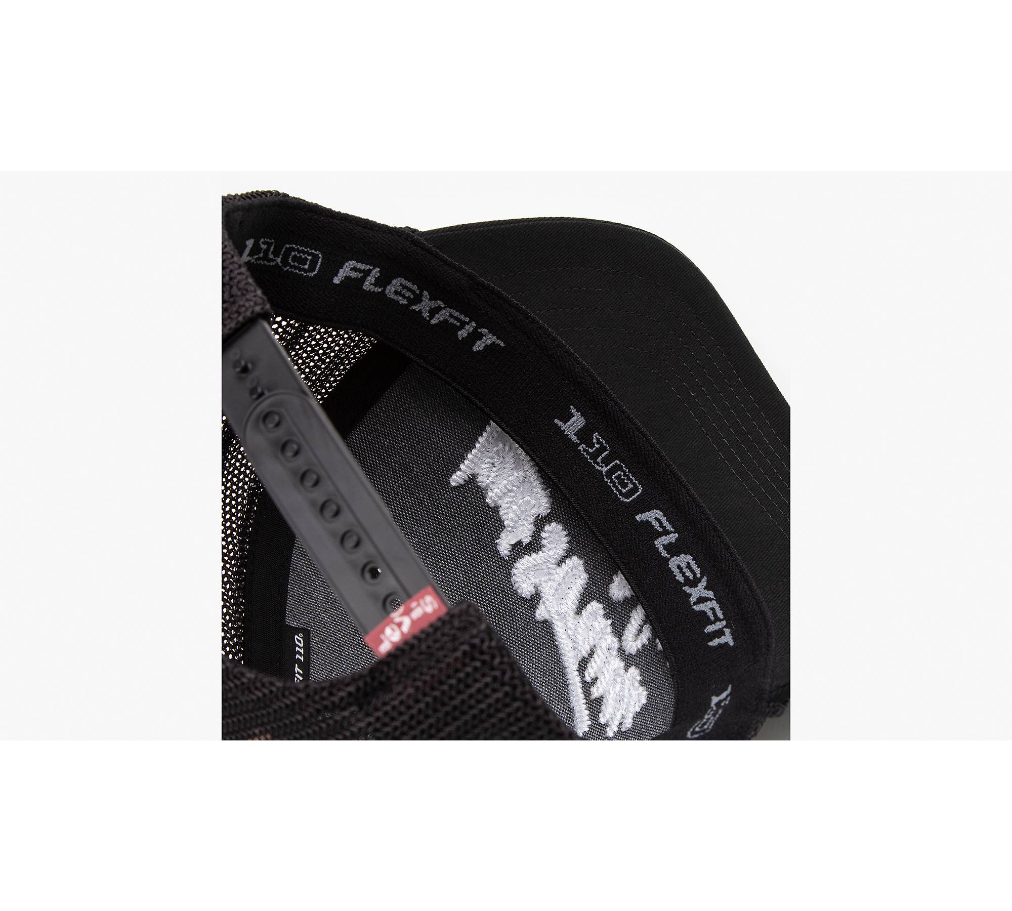 Embroidered Flexfit® Trucker Cap - Black | Levi's® US