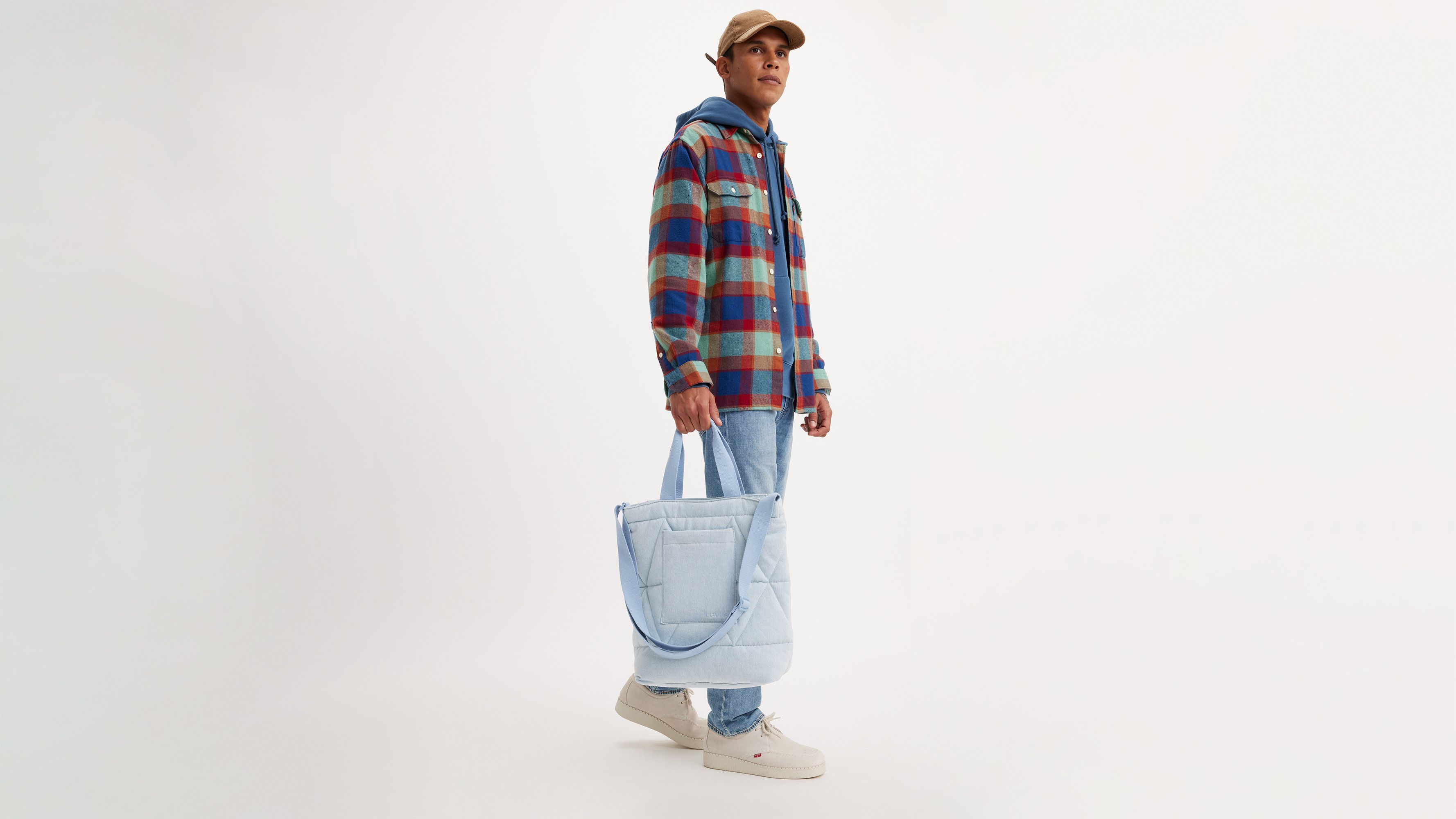 Levi's® Holiday Icon Tote Bag 2