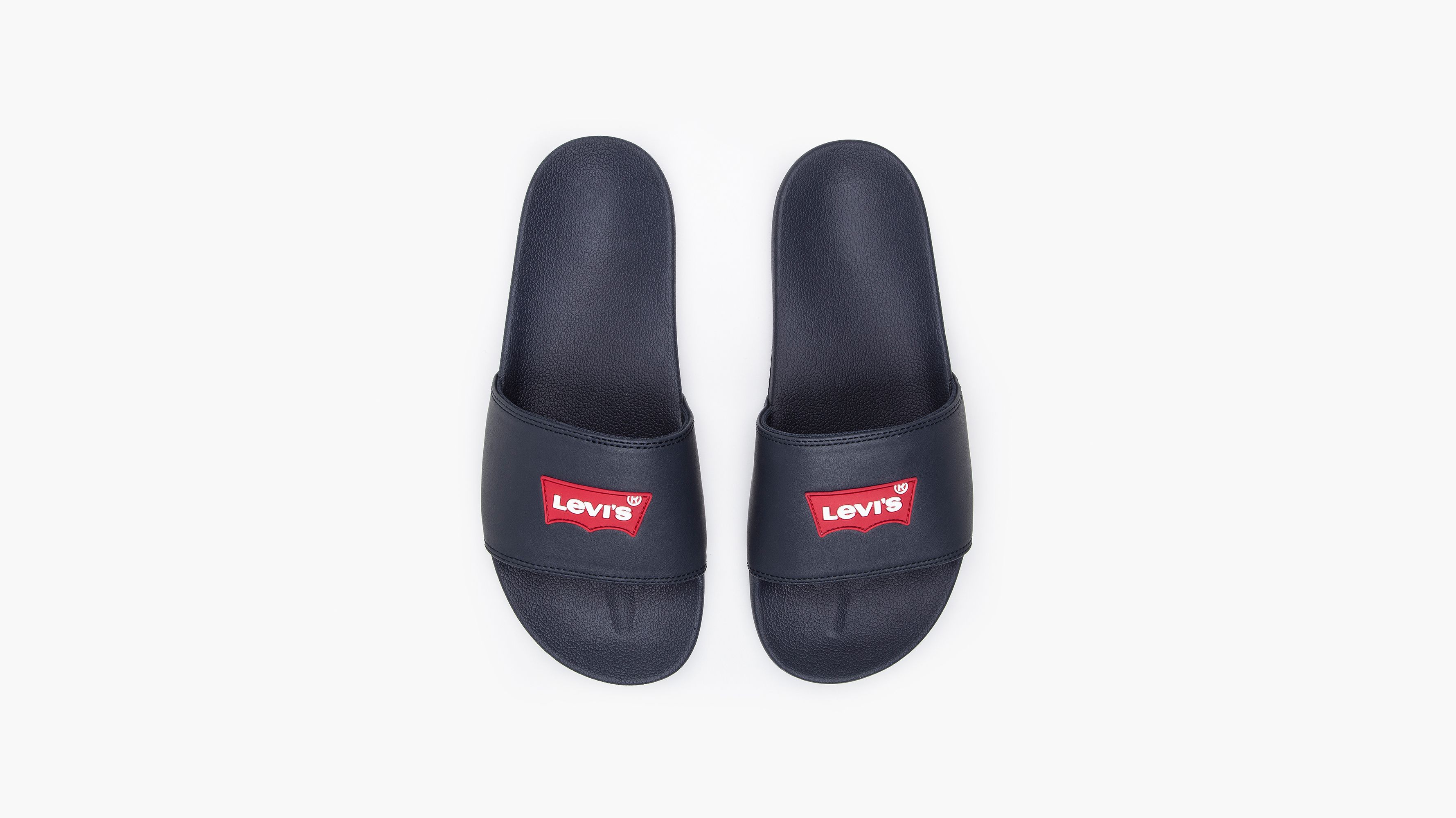 Levis 2024 batwing sliders