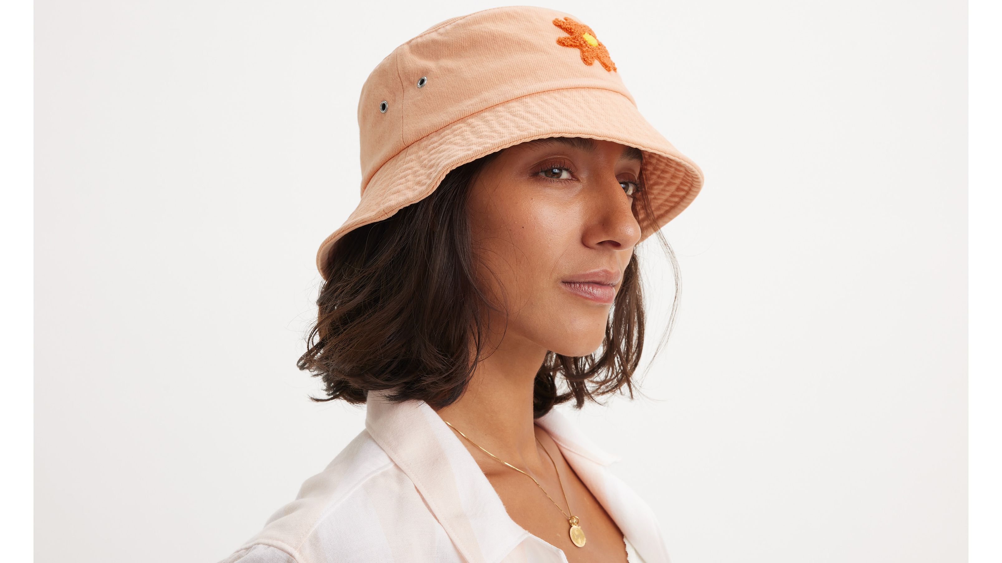 Essential Bucket Hat 2