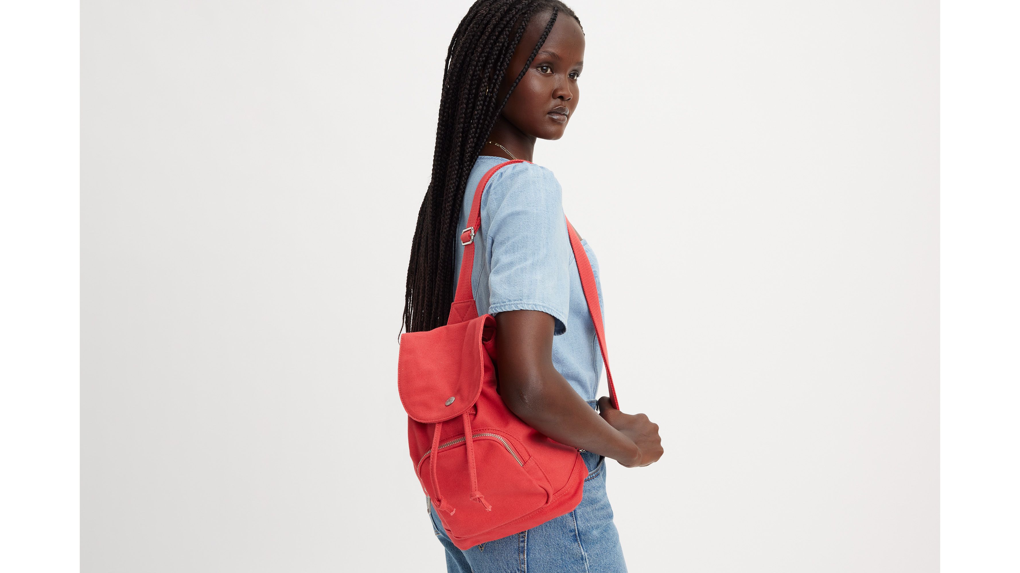 バッグ LEVI'S RED 1st STRING TOP SMALL Levi's® X Gundam Seed Accent Pouch - Red | Levi's® US