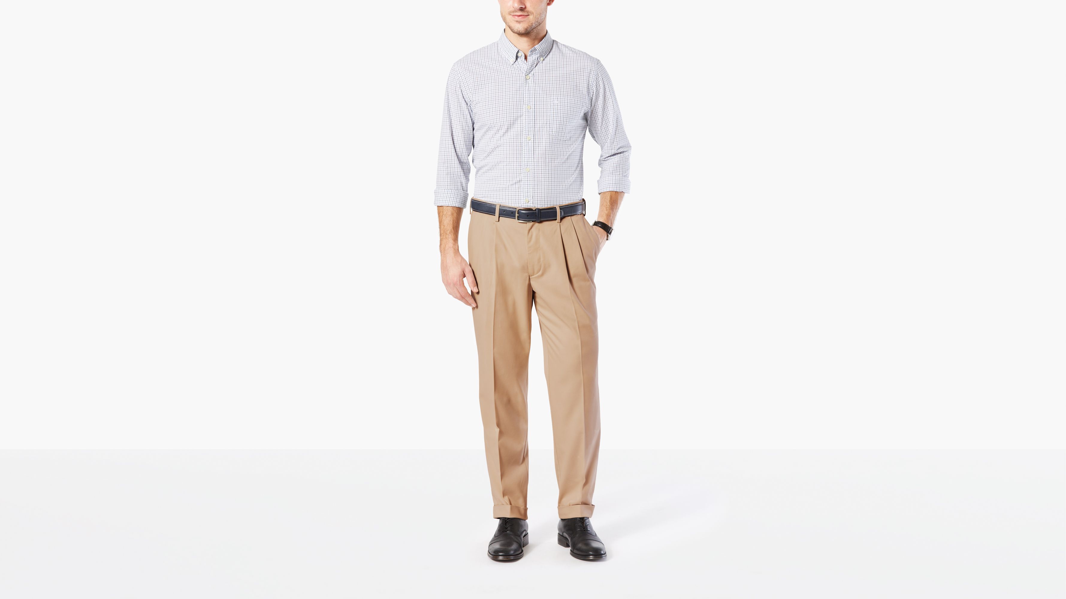 Men S Khakis Khaki Pants For Men Dockers