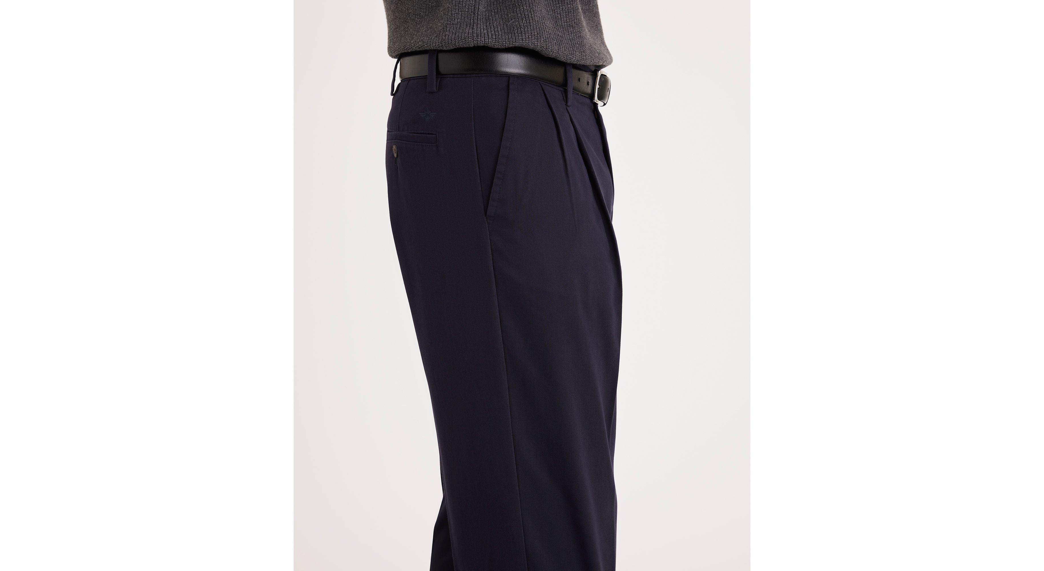 Dockers classic pleated pants Clearance