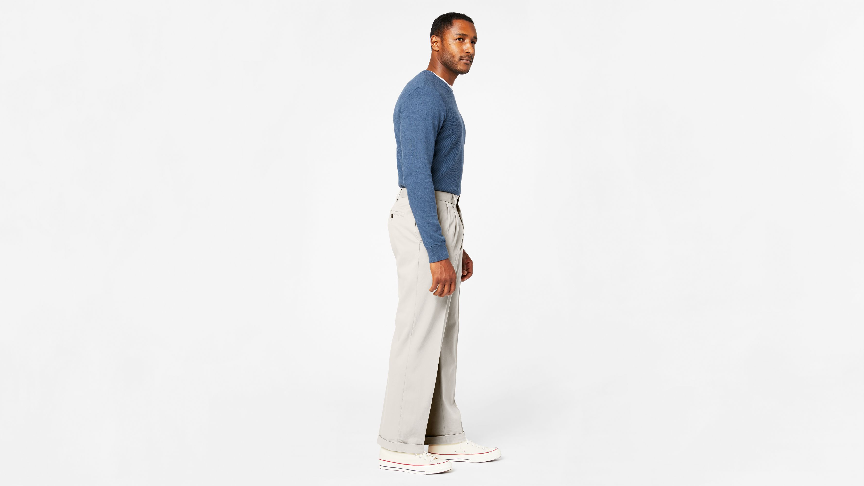 dockers comfort khaki relaxed fit pleated