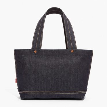 Accessories for Women - Shop Casual Women's Accessories | Levi's®