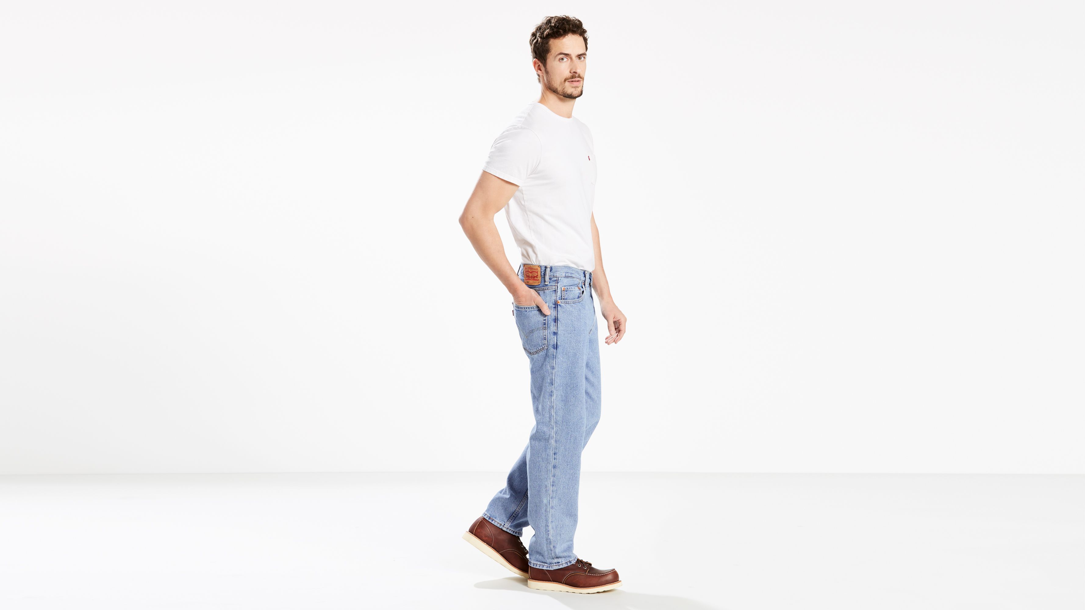 levi's 560 comfort fit jeans light stonewash