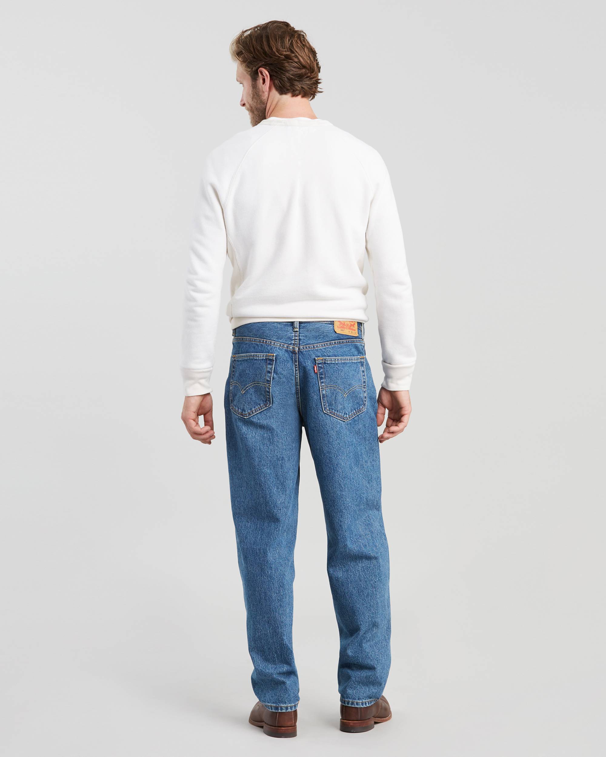 560™ Comfort Fit Men's Jeans (Big & Tall) 3