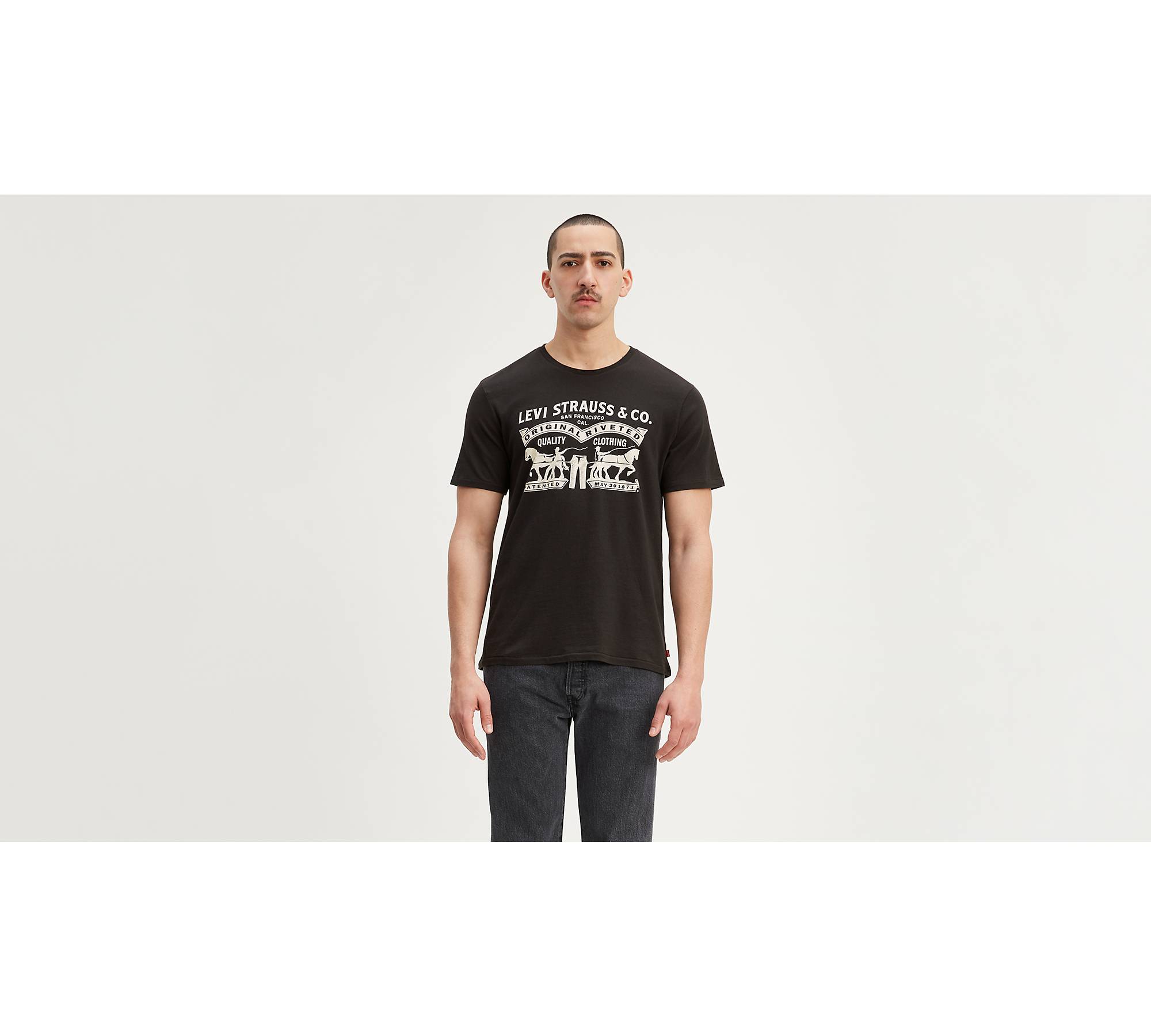 Classic Graphic Tee Shirt - Black | Levi's® US
