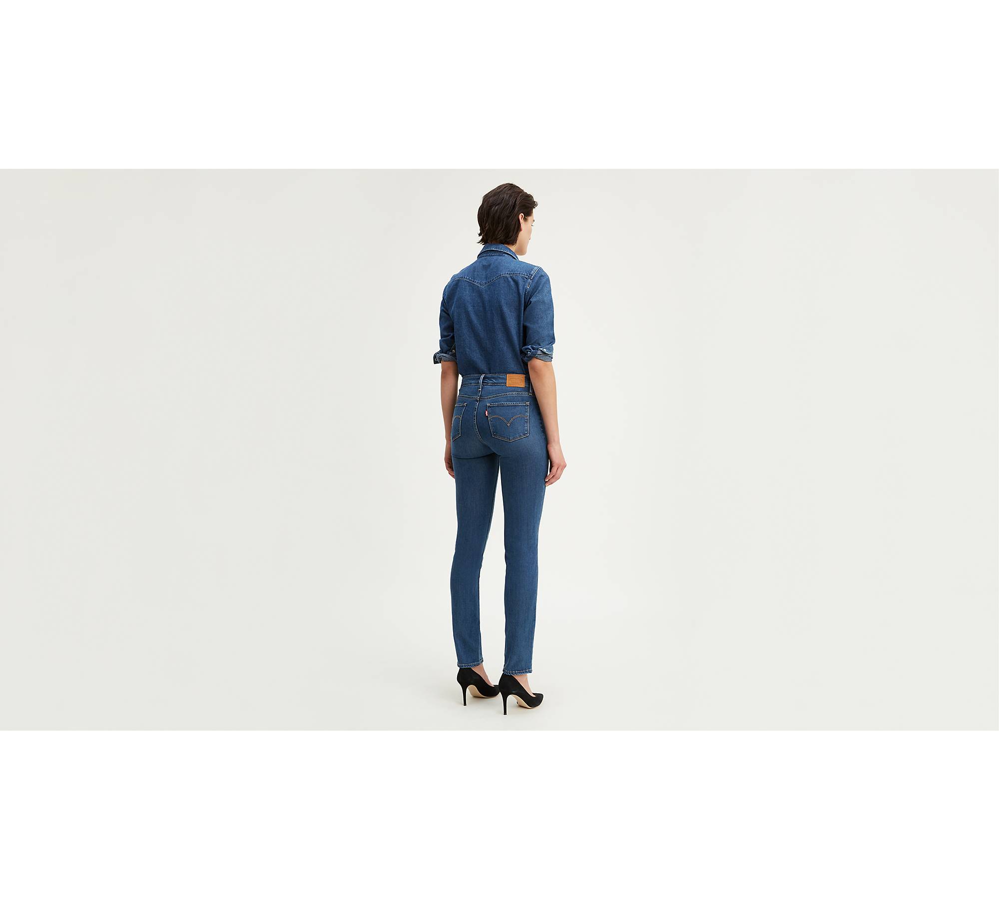 712 Slim Women's Jeans - Medium Wash