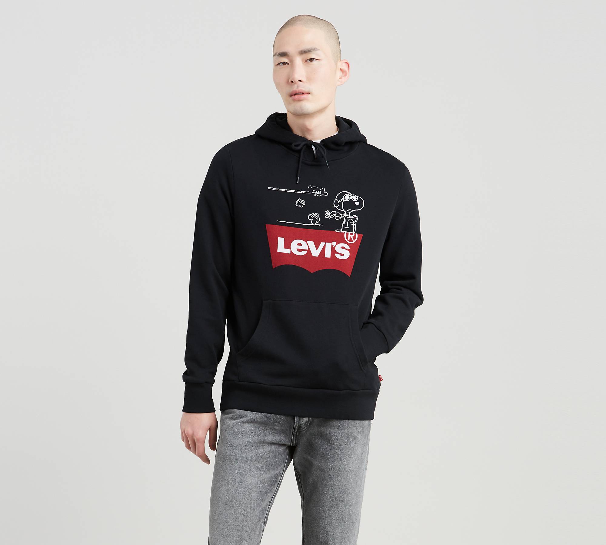 Levi's® X Peanuts Graphic Pullover Hoodie - Black | Levi's® US
