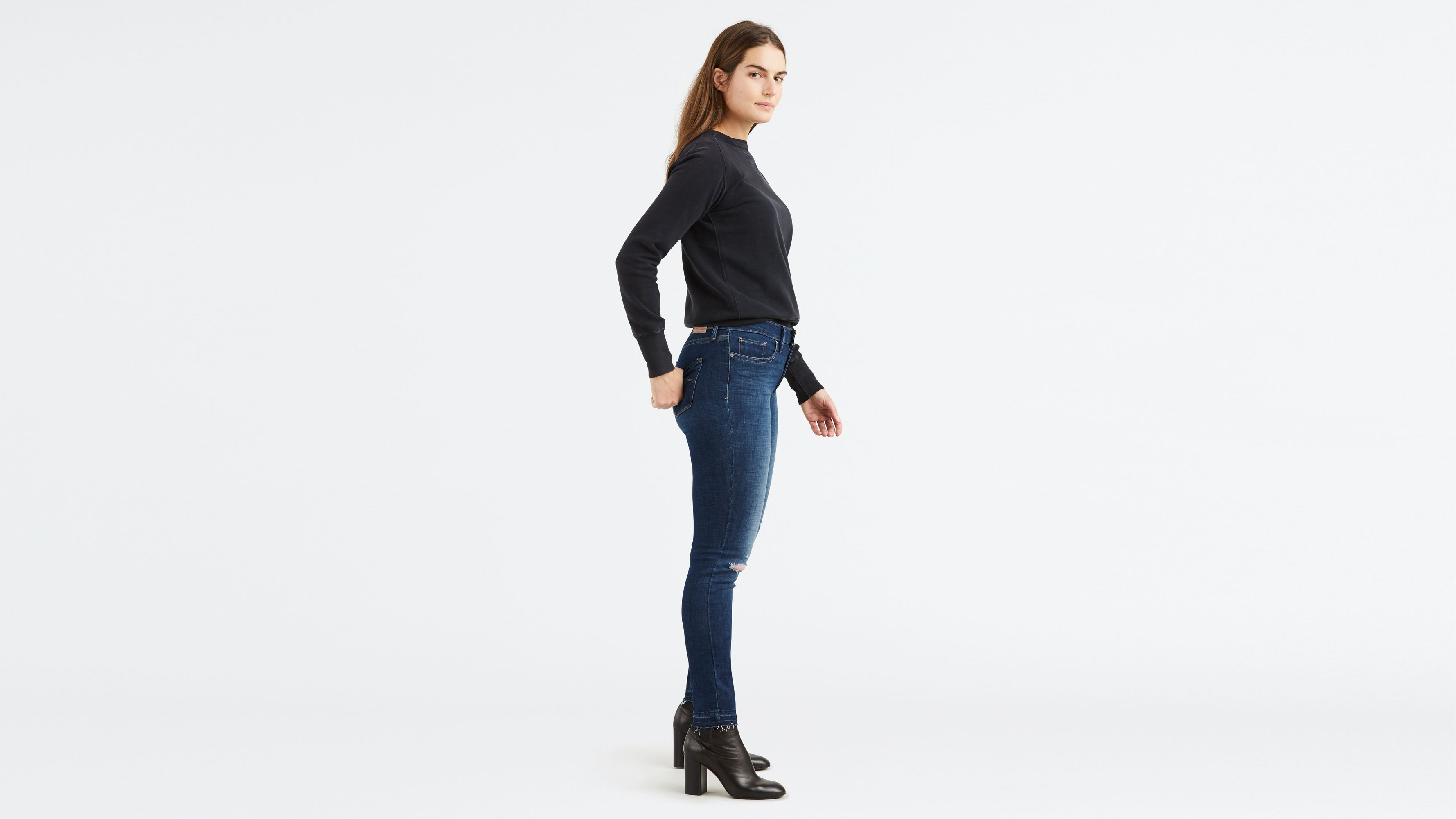 Levi's Women's 311 Exposed Button Shaping Skinny Jeans, (New) Kinda Moody,  24 Regular at  Women's Jeans store