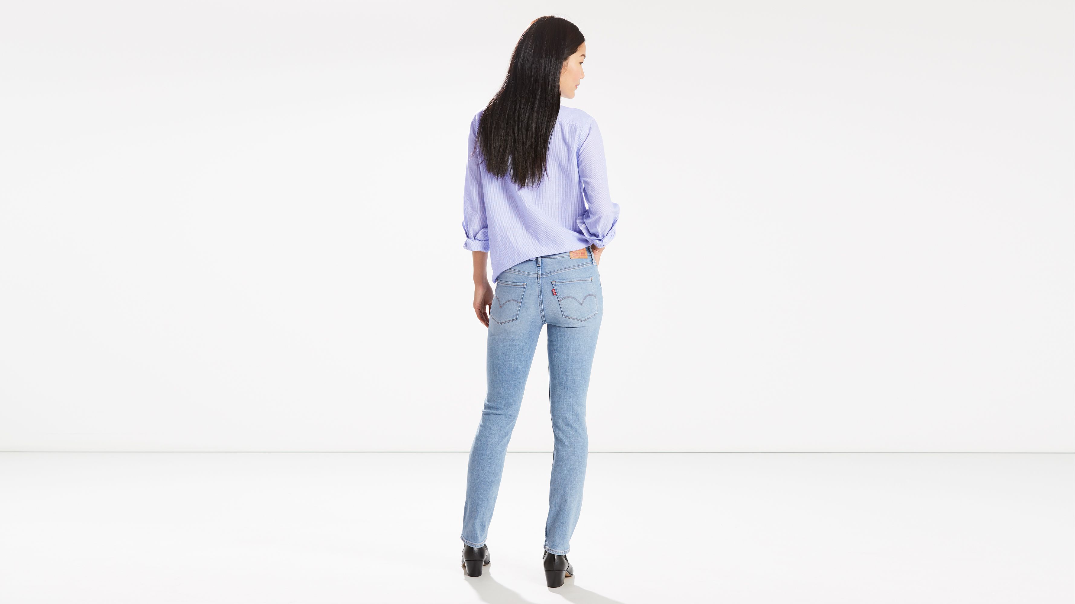 312 Shaping Slim Women's Jeans - Light Wash | Levi's® US