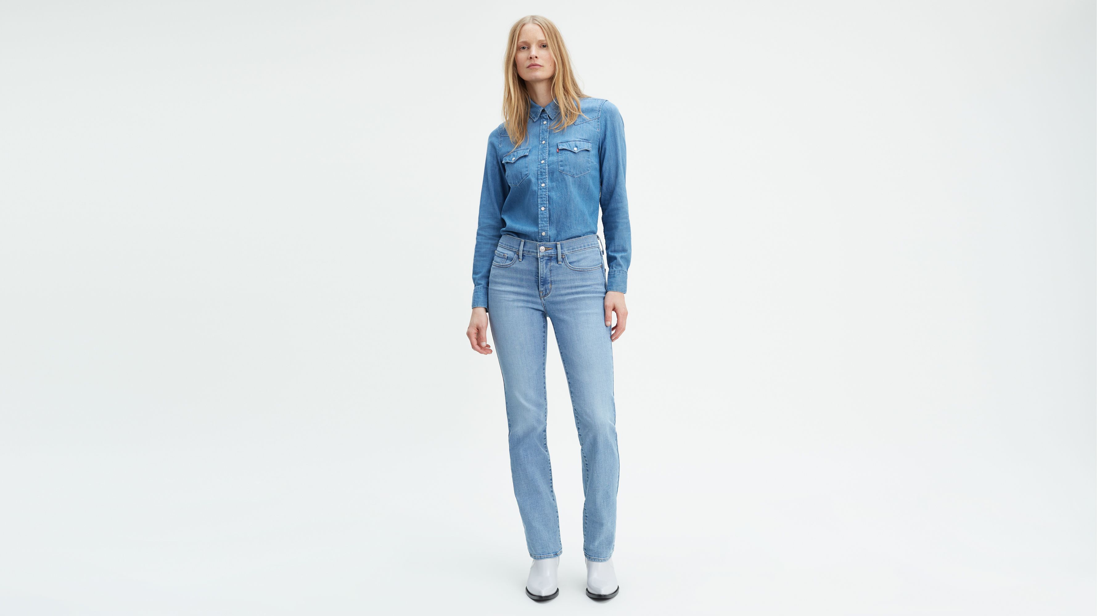 levi's light wash jeans womens