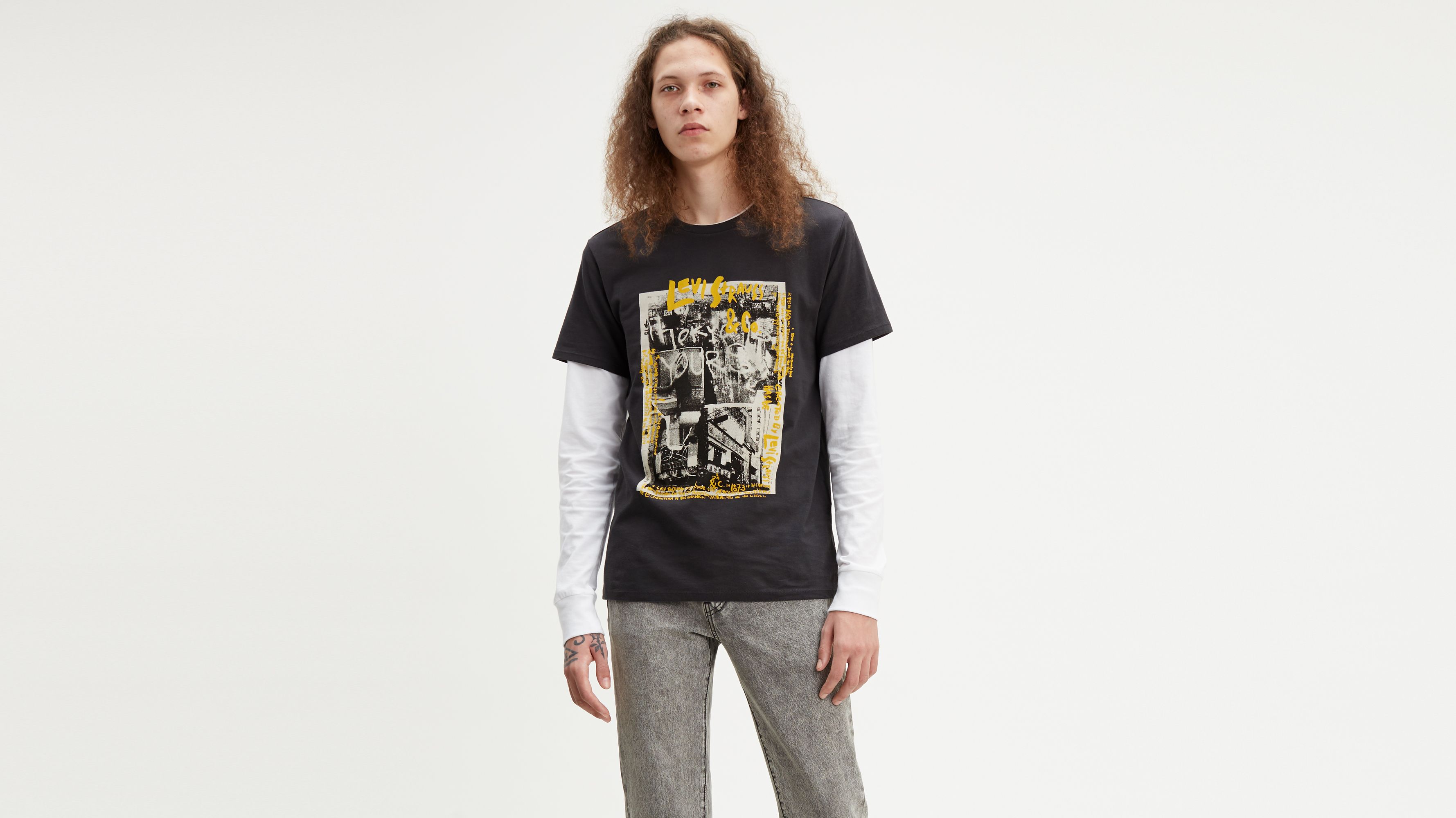 Classic Graphic Tee Shirt - Black | Levi's® US